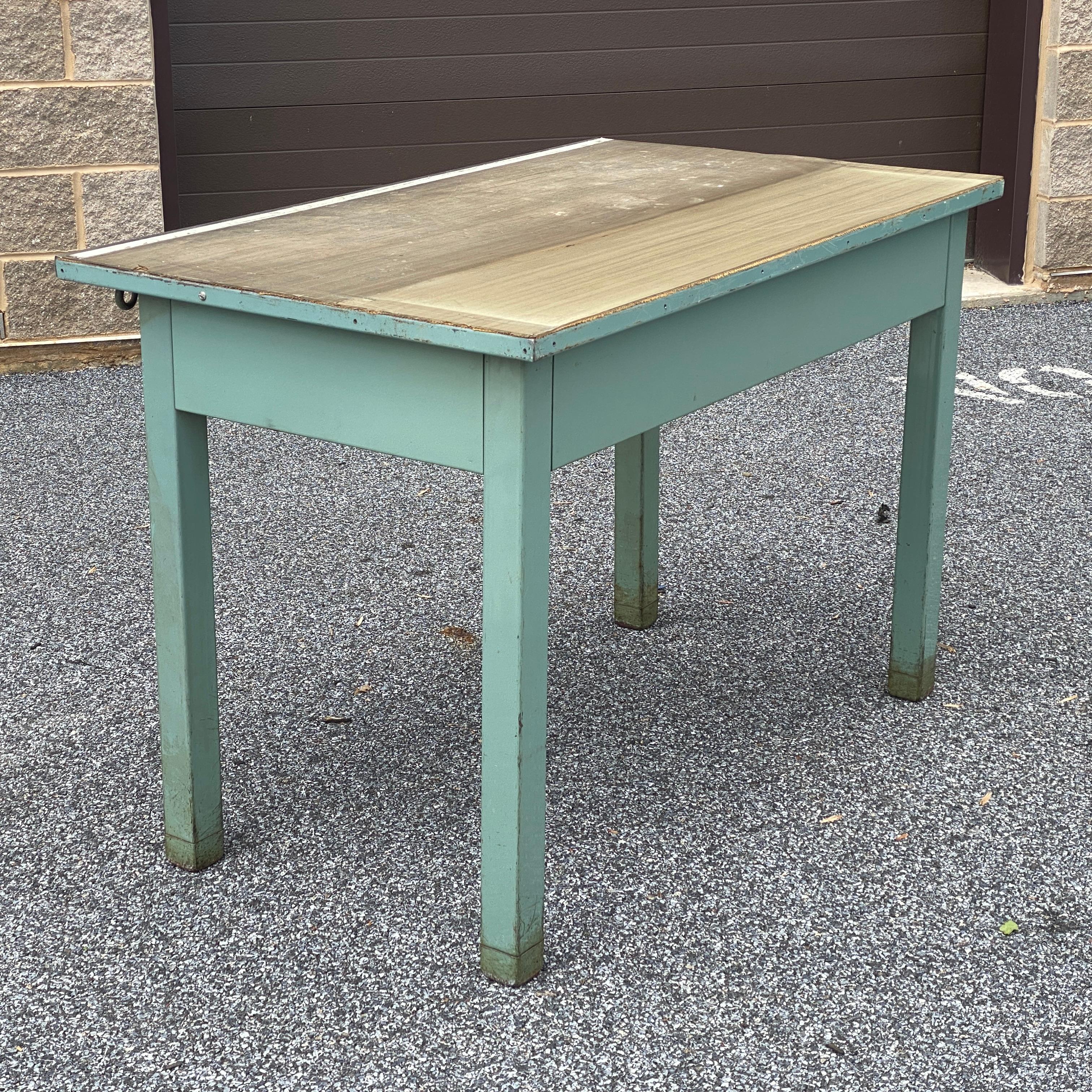 1950's Post Office Steel Industrial Mail Sorting Desk Workstation Table For Sale 3