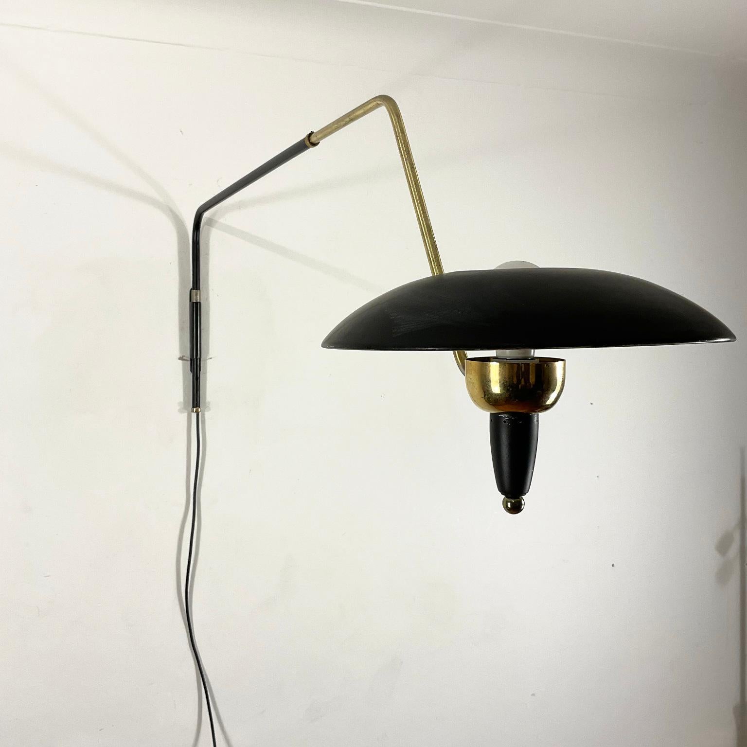 1950s Potence Wall Light Attributed to Pierre Disderot For Sale 3