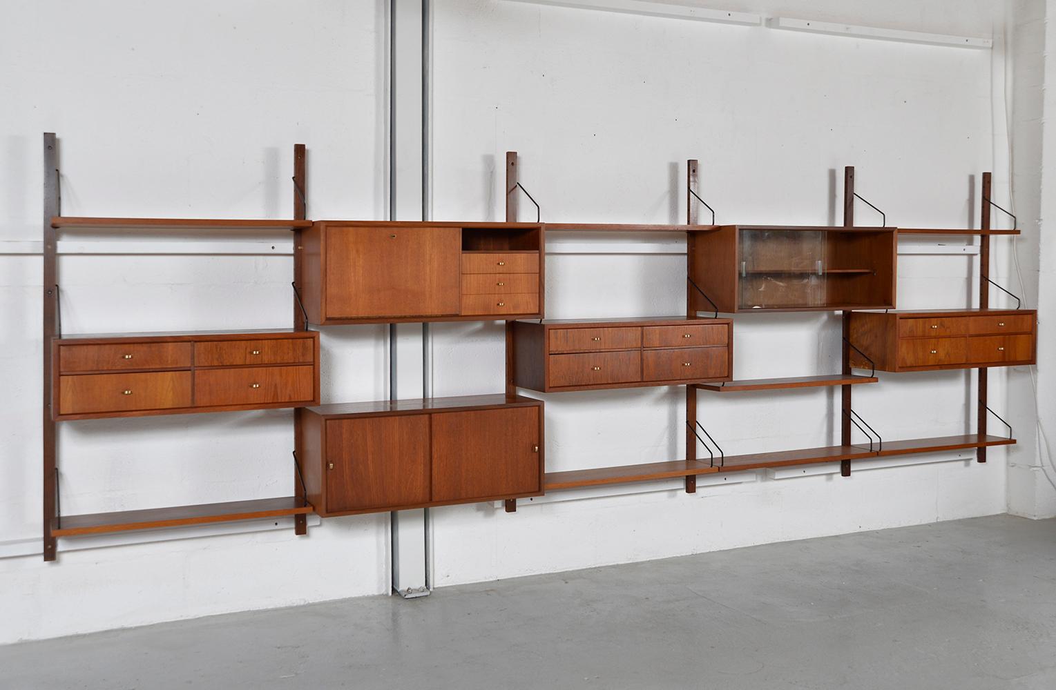 1950s Poul Cadovius Teak Modular Danish Royal System Shelving Bar Midcentury In Good Condition In Sherborne, Dorset