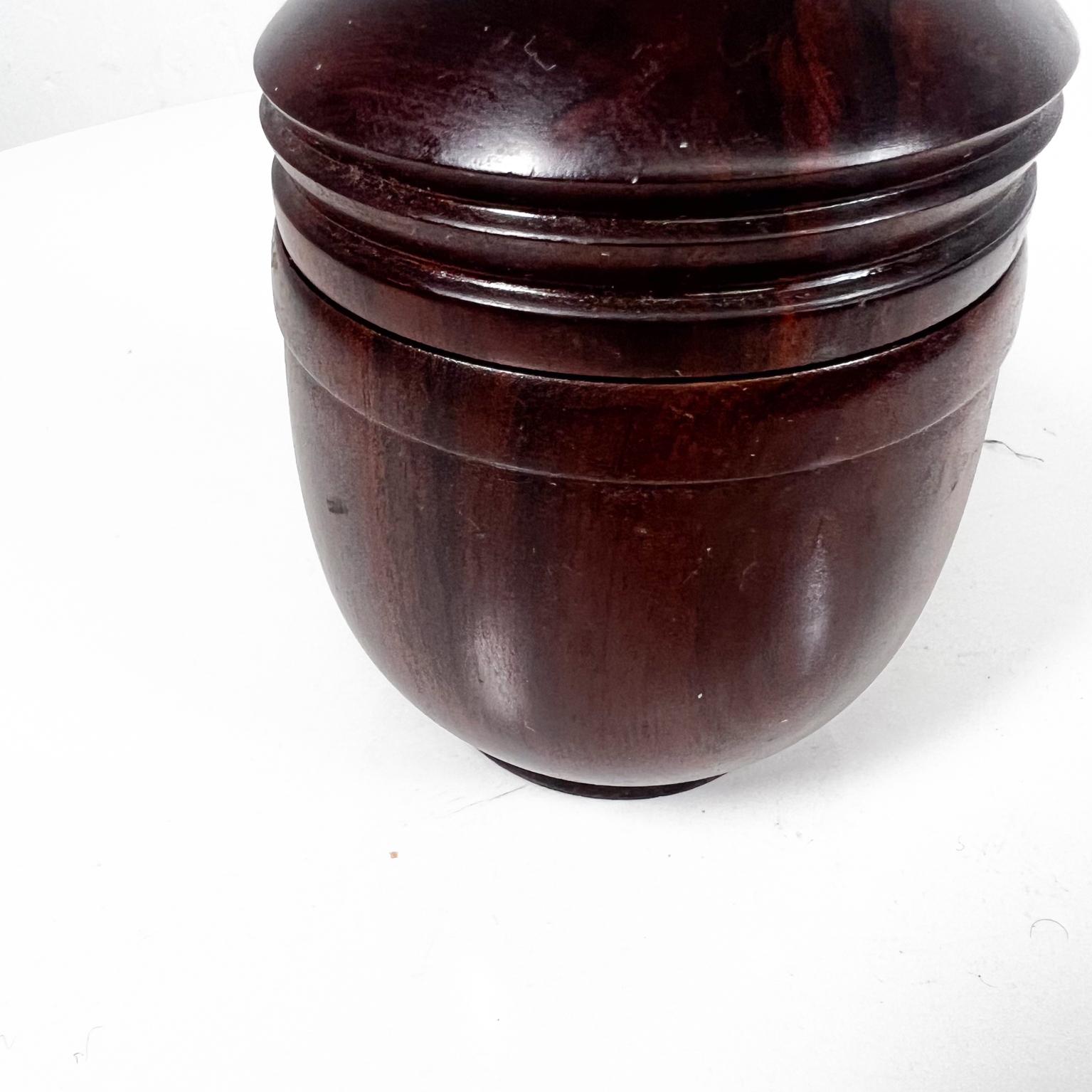 1950s Precious Rosewood Jar Petite Lidded Vessel In Good Condition For Sale In Chula Vista, CA