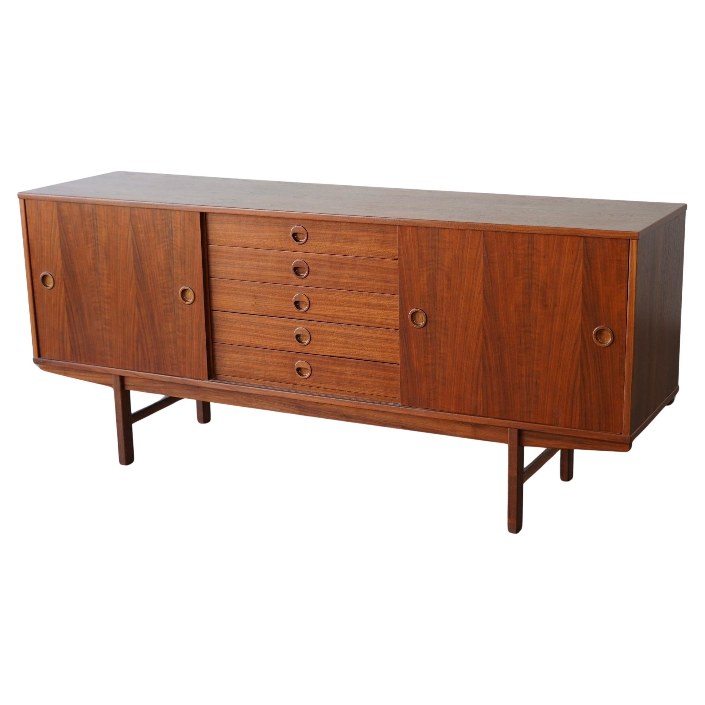 Professionell restaurierte Dux-Anrichte aus dänischem Teakholz, Mid-Century Modern, 1950er Jahre im Angebot
