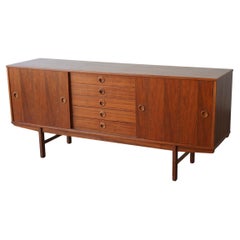 Credenza de teca moderna danesa de mediados de siglo Dux de los años 50 restaurada profesionalmente