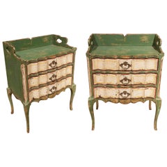 1950s Provençal Style Pair of Antique Polychrome Bedside Tables in Green