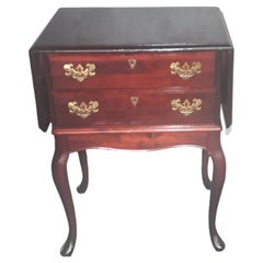 1950's Queen Anne style Lowboy Table with Extending Sides