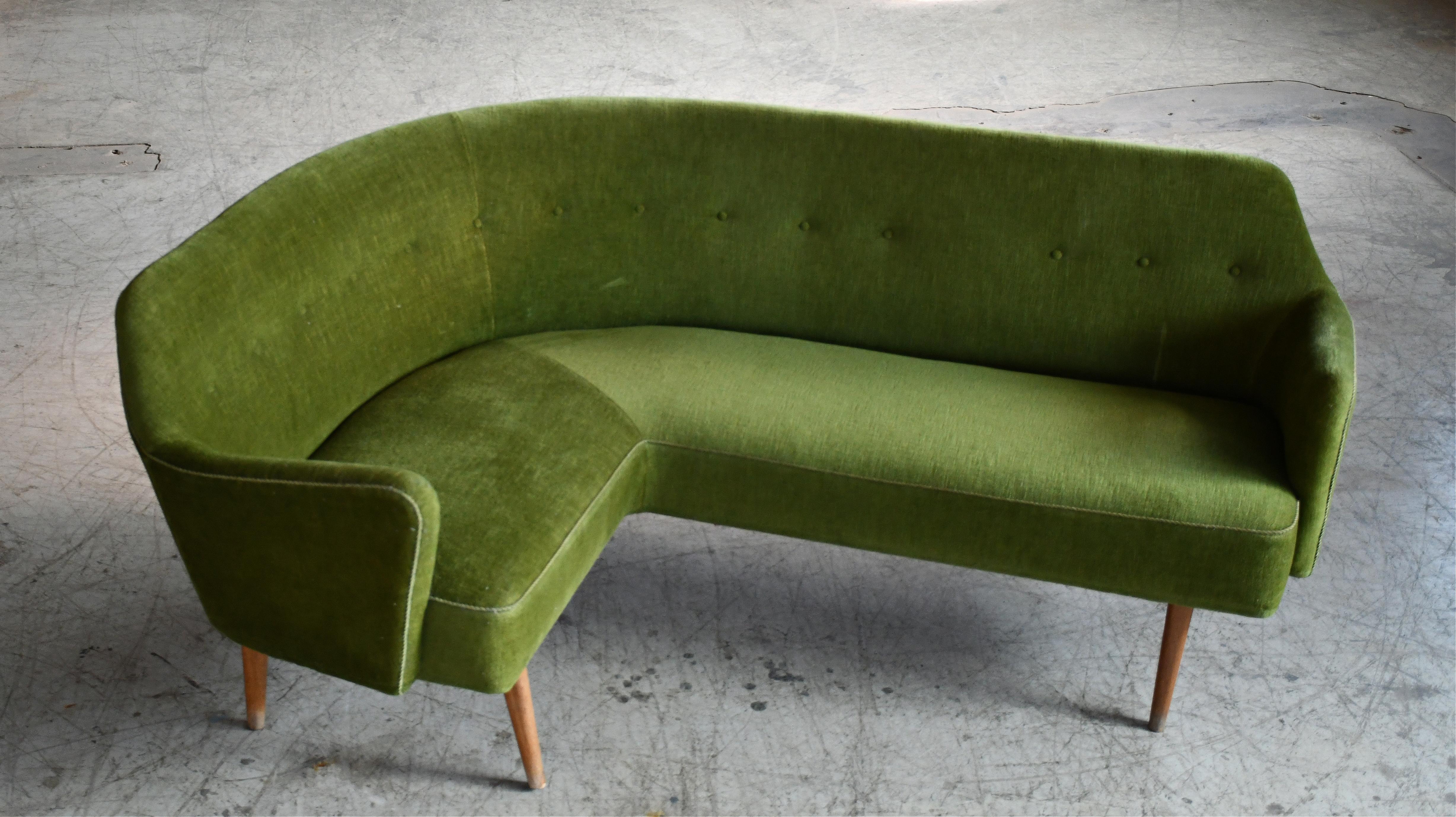 1950's Rare Danish Corner Sofa Raised on Beech Legs and Green Mohair Fabric 2