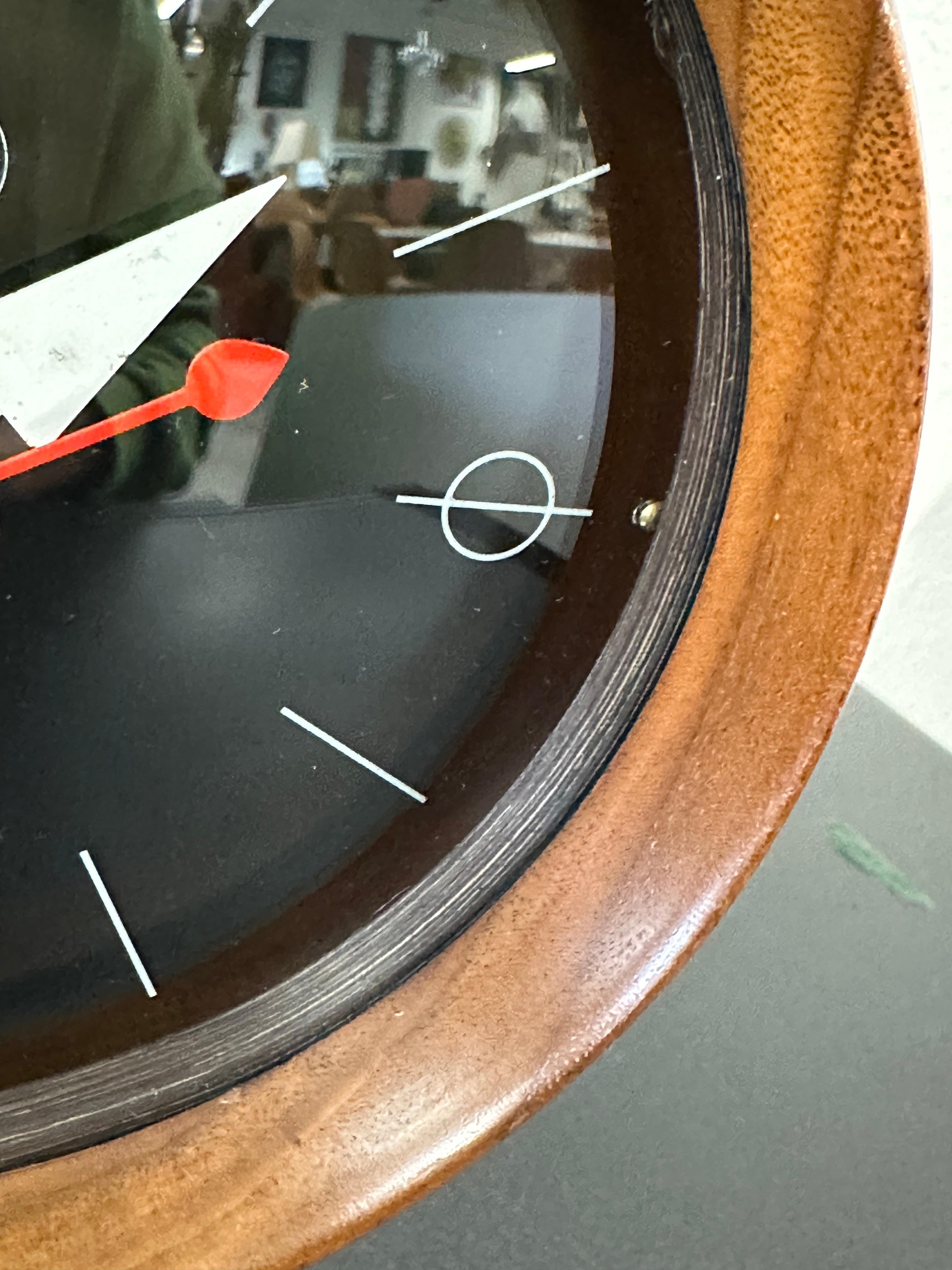1950's Rare George Nelson for Howard Miller Chronopak 4765 Clock For Sale 6
