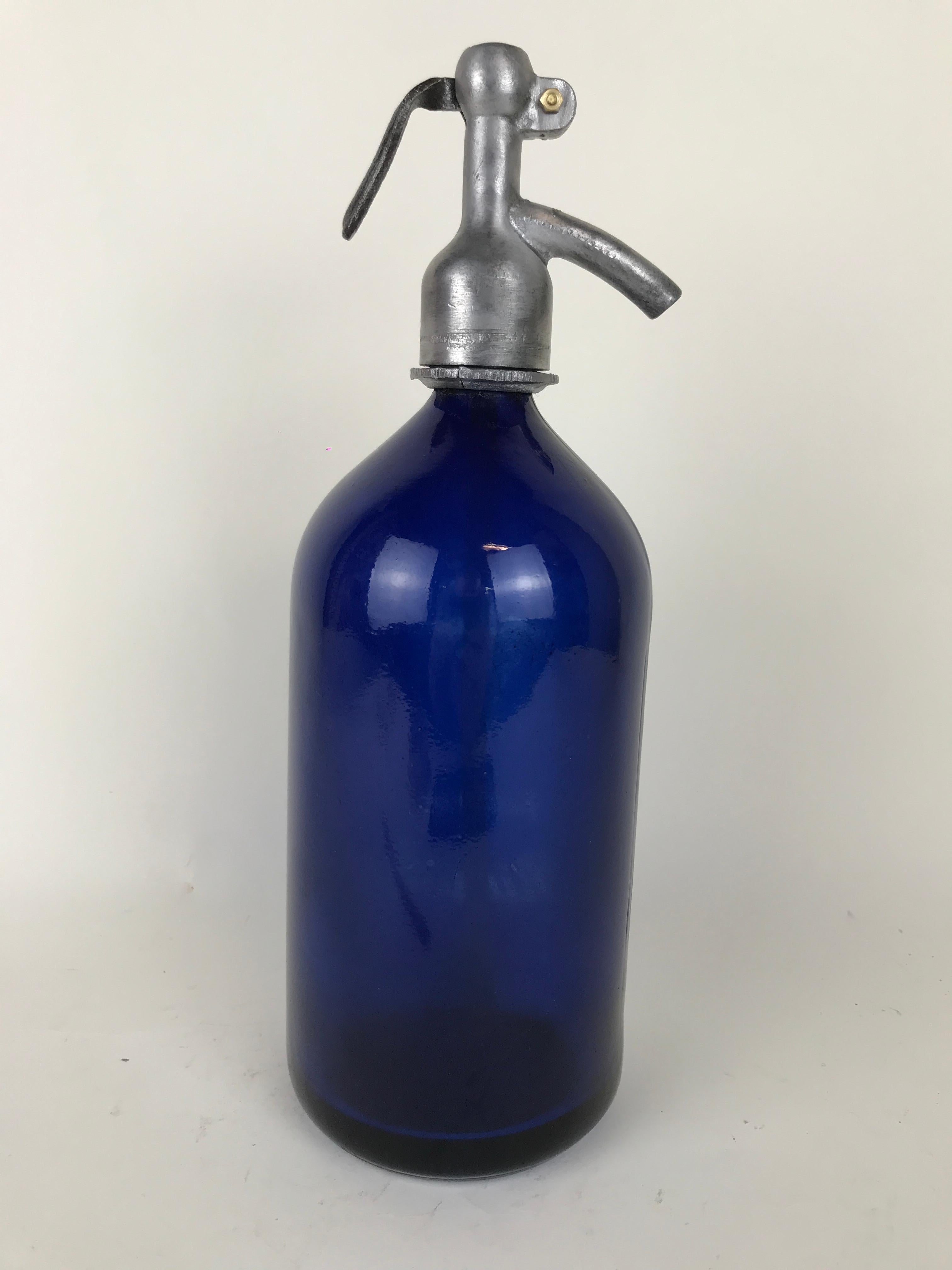 Mid-Century Modern 1950s Rare Vintage Cobalt Blue Glass Soda Syphon Seltzer Antica Farmacia Rimini For Sale