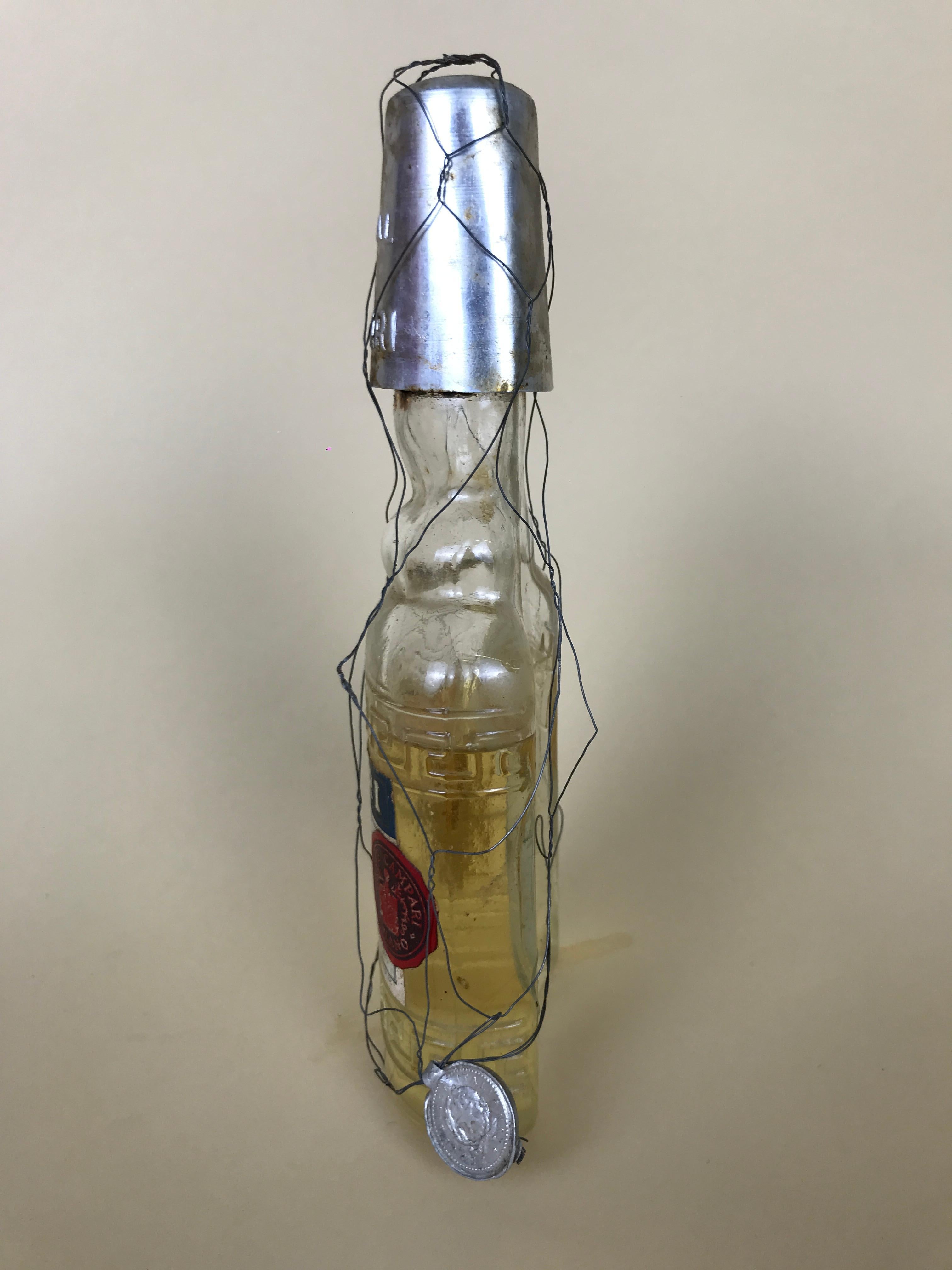 1950s Rare Vintage Italian Cordial Campari Glass Flask with Aluminium Cup In Good Condition For Sale In Milan, IT