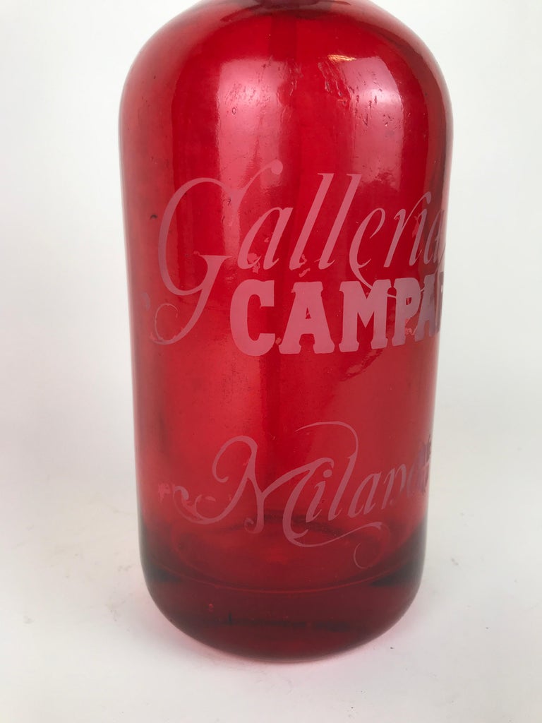 1950s Rare Vintage Red Glass Italian Soda Syphon Seltzer Galleria Campari Milano For Sale 3
