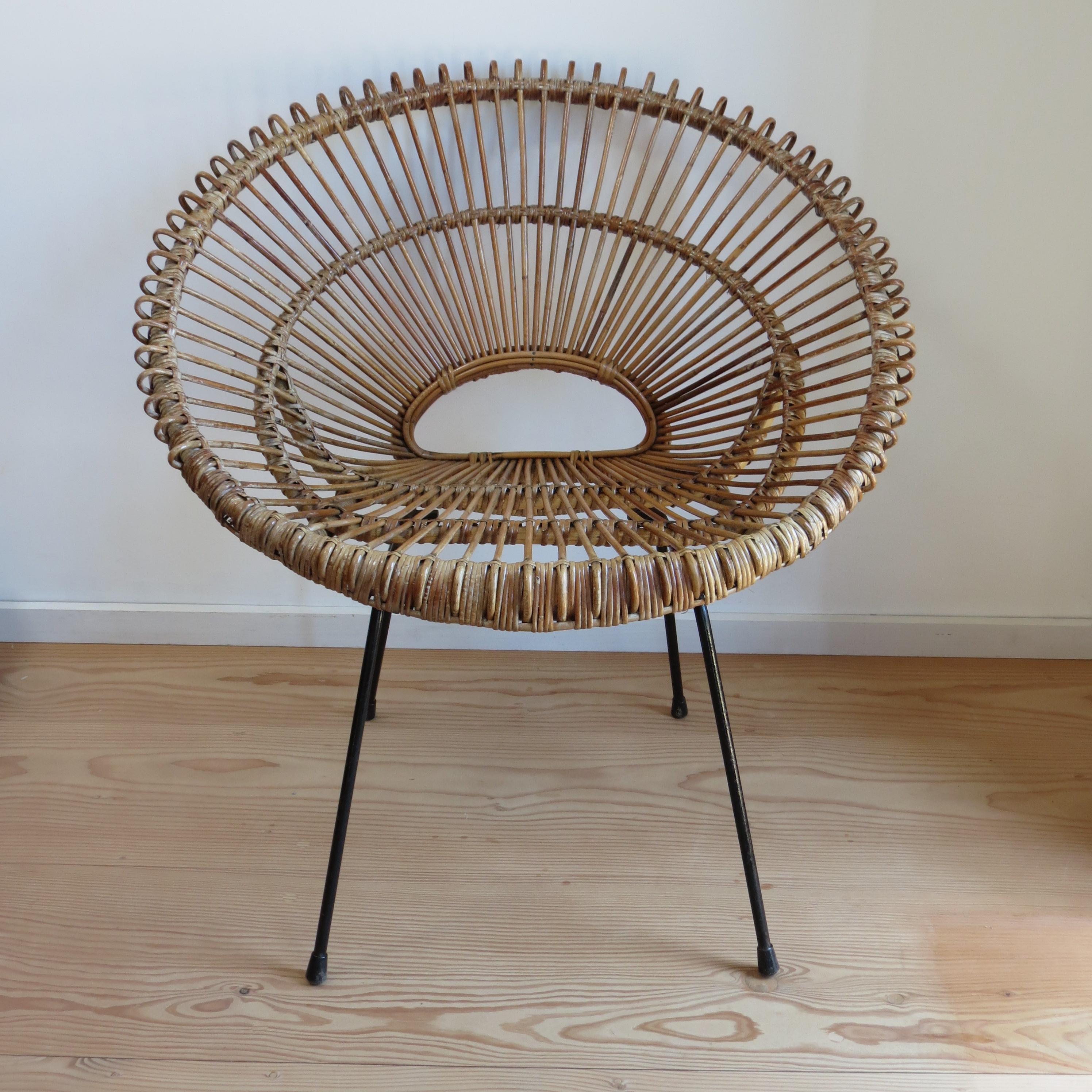 Wonderfully stylish, good quality mid-century chair, in the style of Franco Albini,  Metal and steel rod frame with rattan tub seat. Dates from the 1950s. 
2 available, priced individually. 
In good vintage condition, the rattan is all intact and