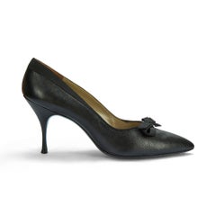 1950s Rayne Saffiano Leather with Grosgrain Bow Stilleto Shoe