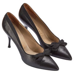 1950s Rayne Saffiano Leather with Grosgrain Bow Stilleto Shoe