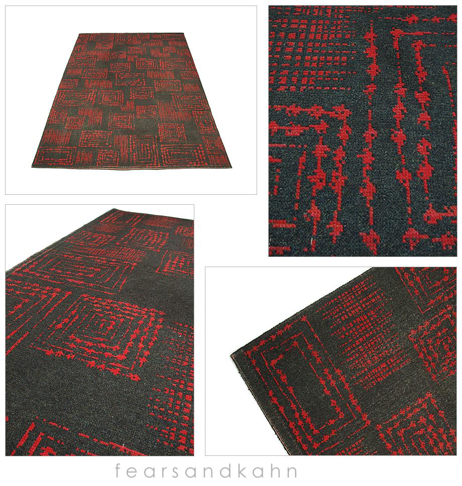 red rug