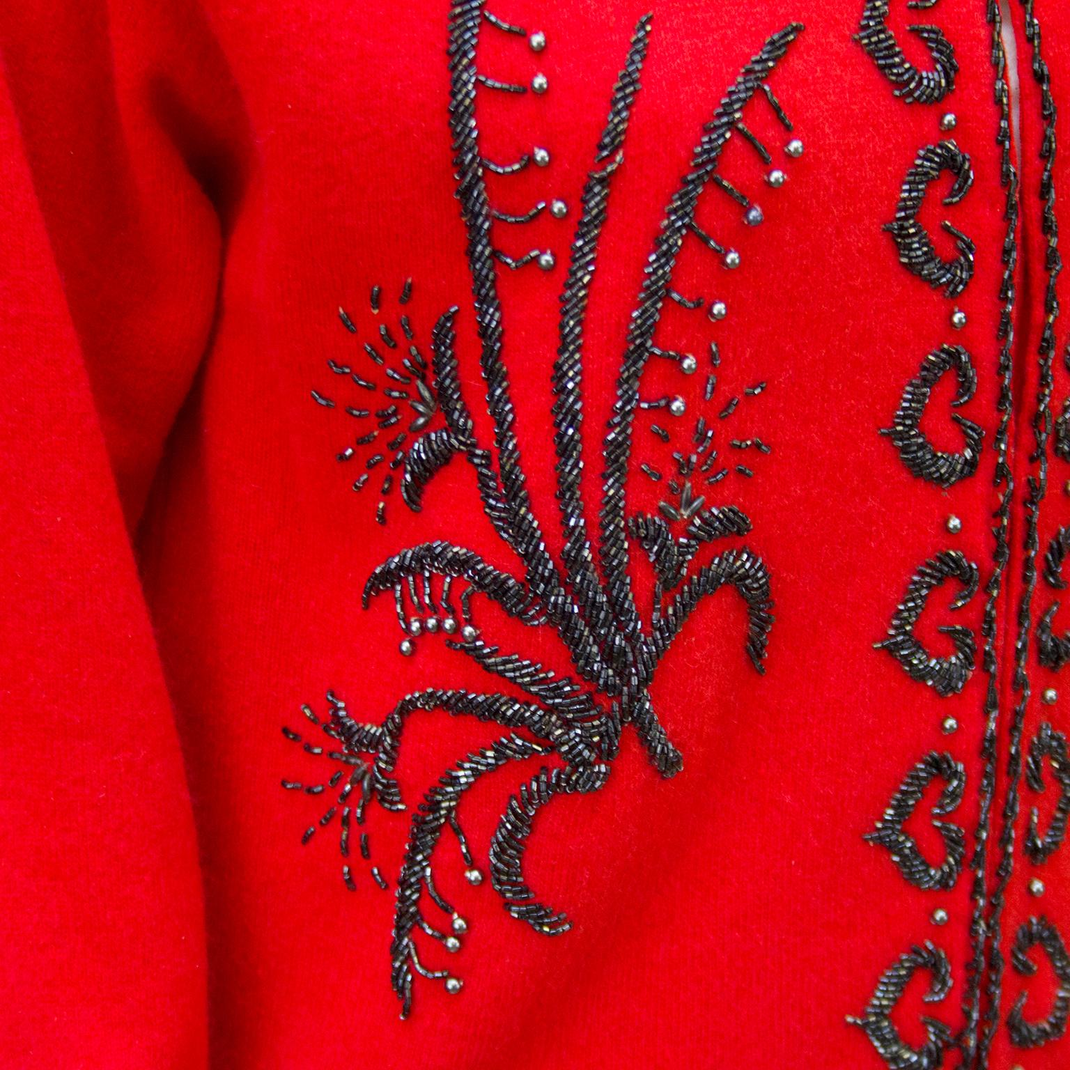 1950s Red Beaded Cashmere Sweater In Good Condition In Toronto, Ontario