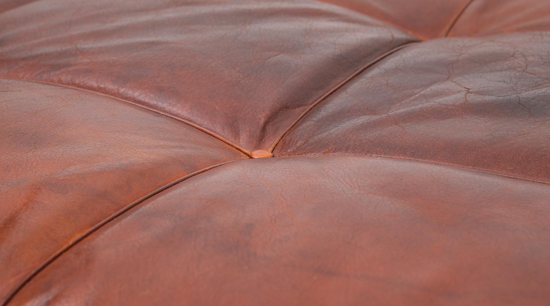 Mid-20th Century 1950s Red Brown Leather and Steel Base Daybed by Poul Kjaerholm 'b' For Sale