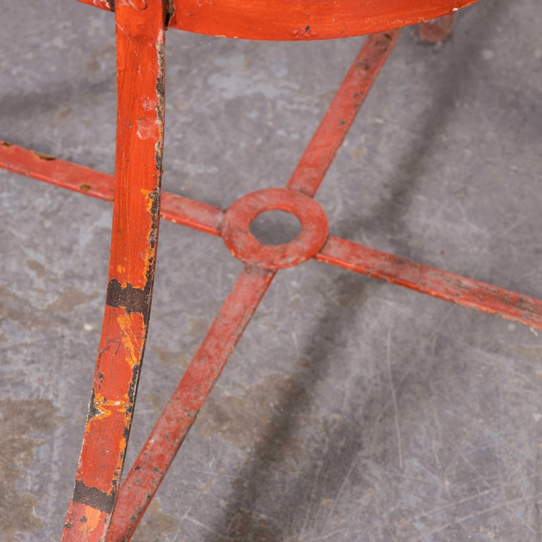1950's Red Round French Metal Garden Dining Table For Sale at 1stDibs