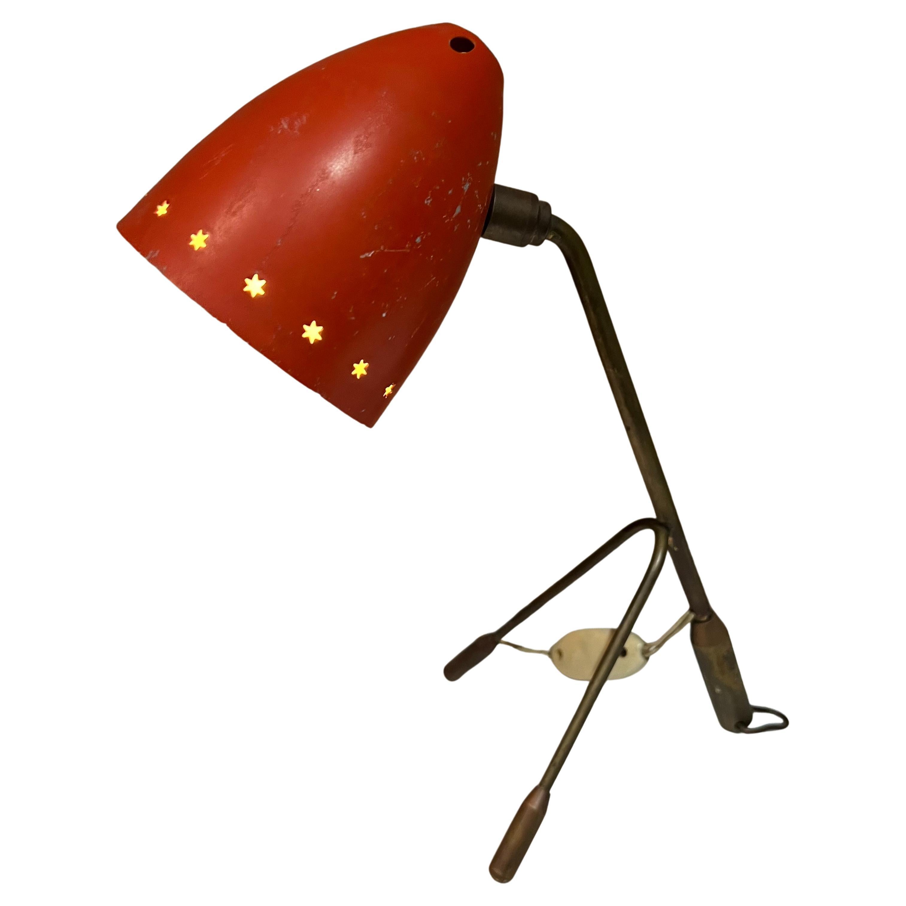 Lampe de bureau rouge vintage de style Pierre Guariche des années 1950, France