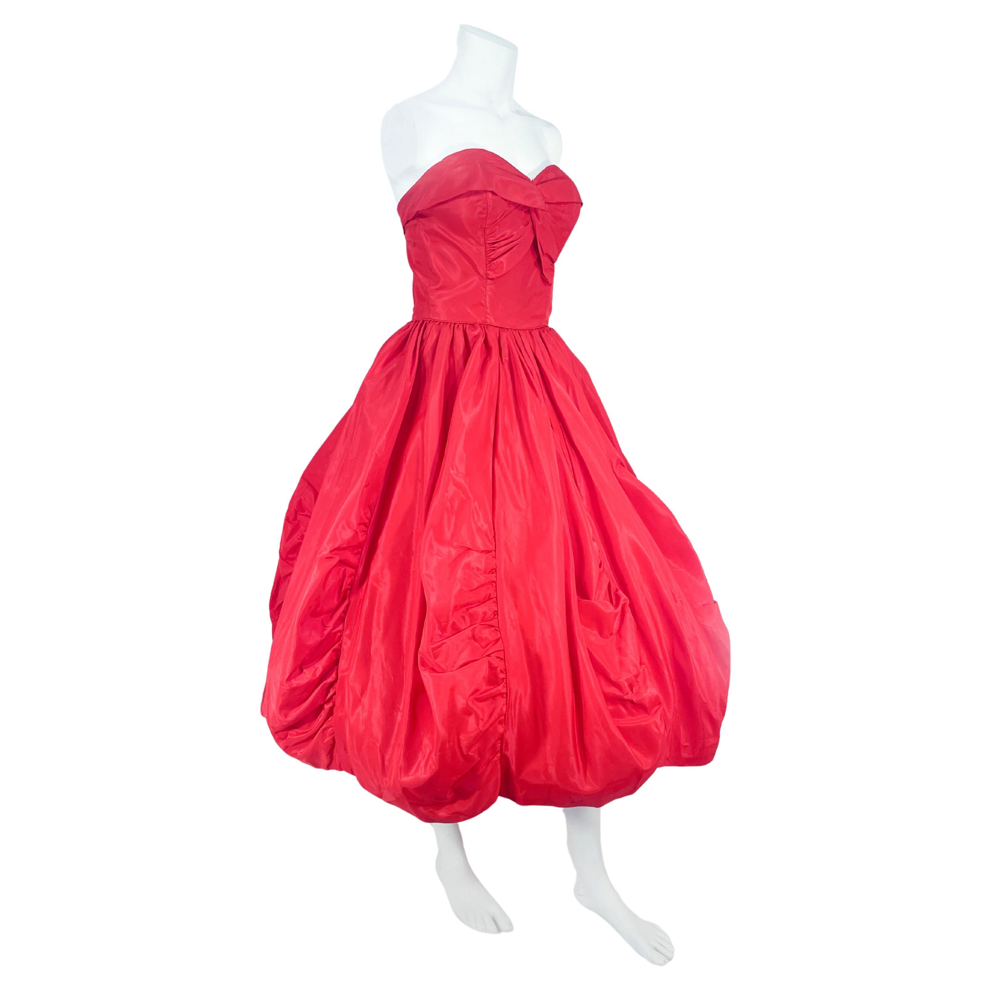 1950er Rotes Taft Partykleid im Angebot