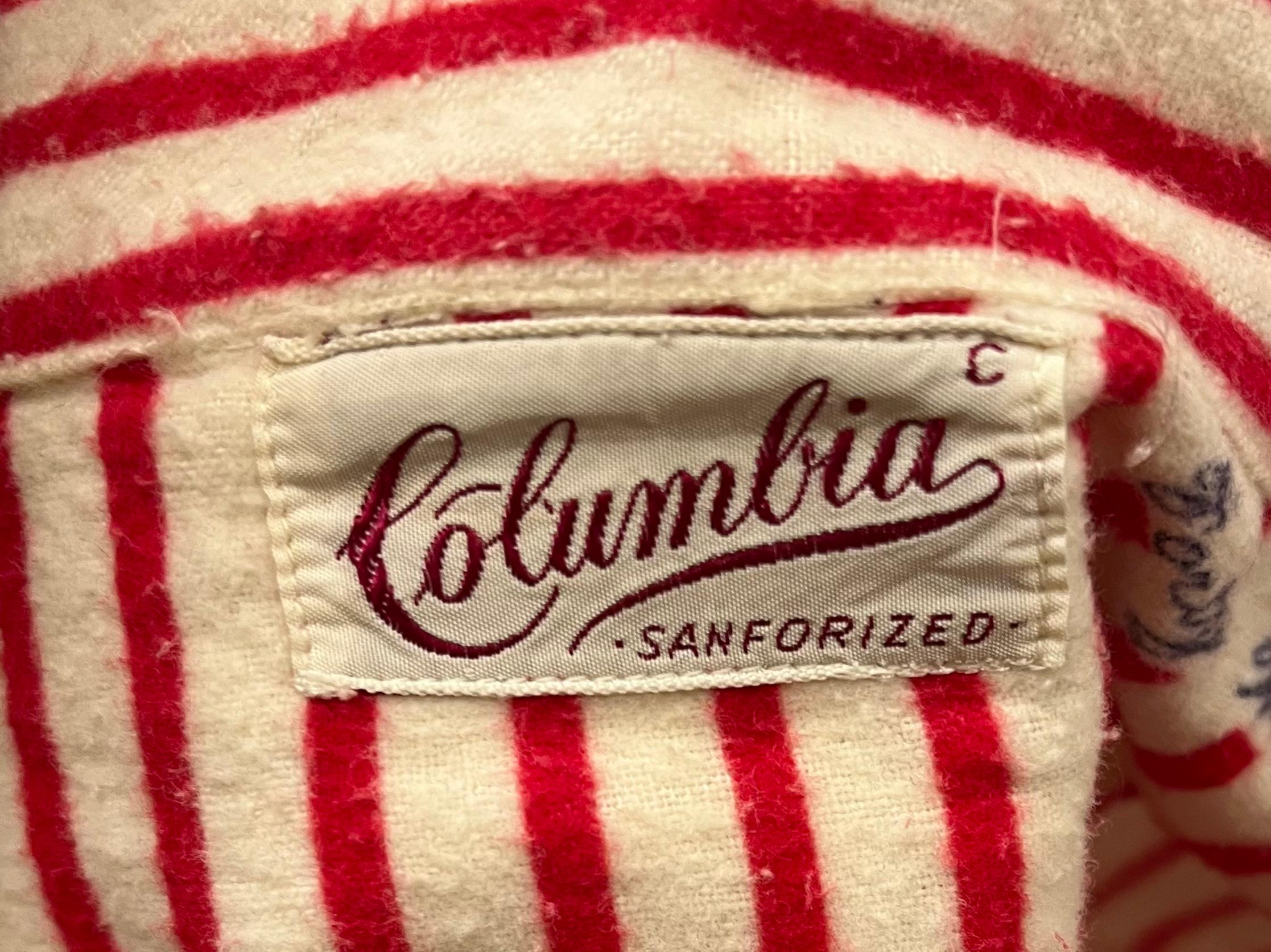 Beige Pyjama 2 pièces des années 1950 à rayures rouges et blanches avec impression d'yeux 