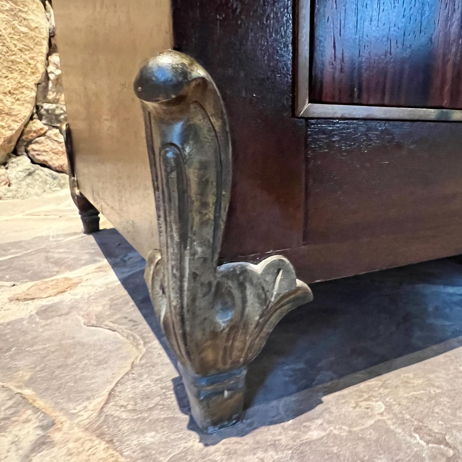 1950s Cómoda Pani a Medida-Credenza Palo de Rosa Hoja de Oro Bronce Ciudad de México en venta 1