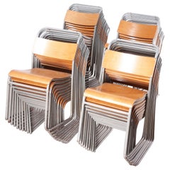chaises de salle à manger empilables en métal tubulaire Remploy des années 1950:: cadre gris