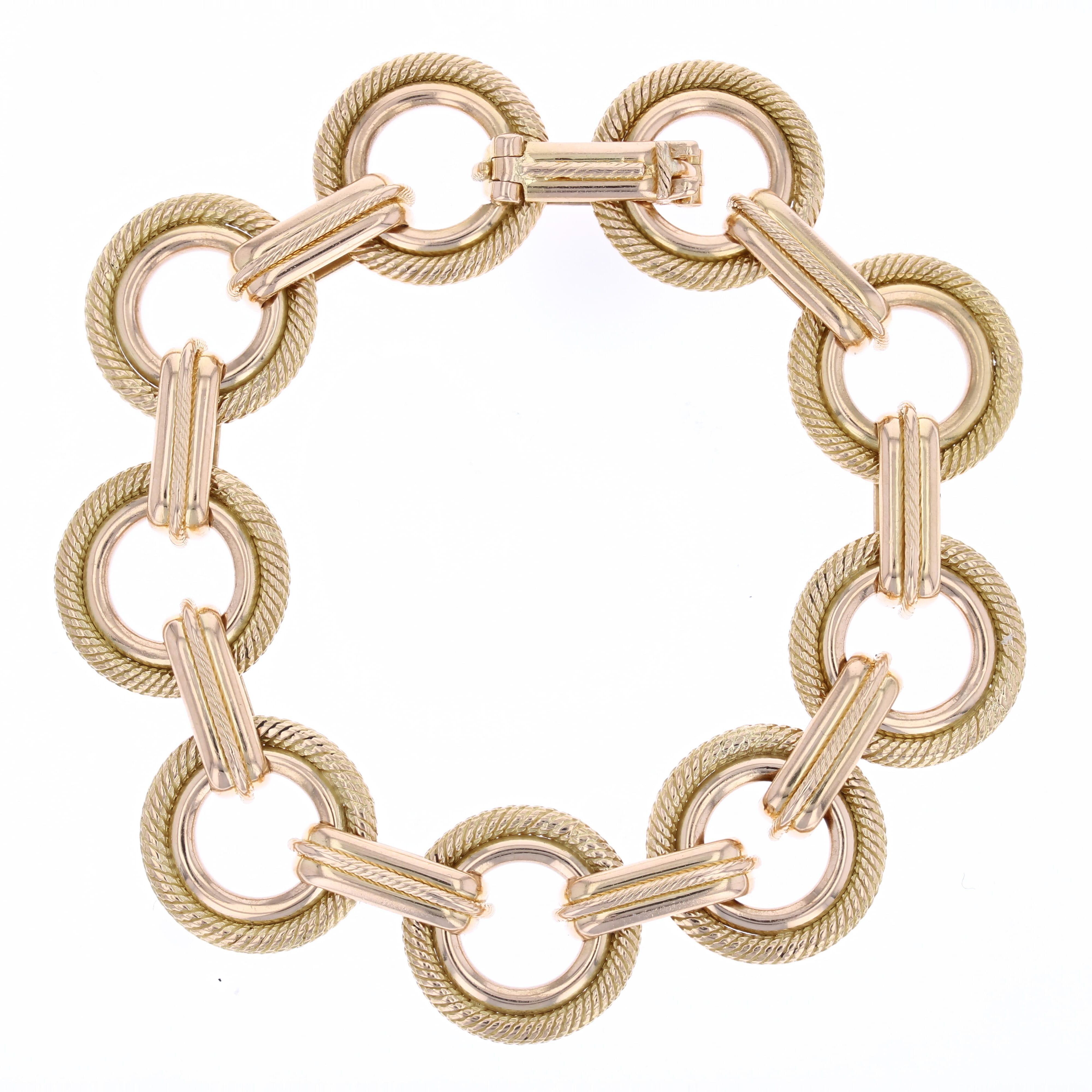 1950s Retro 18 Karat Rose Gold Round Links Bracelet For Sale 4