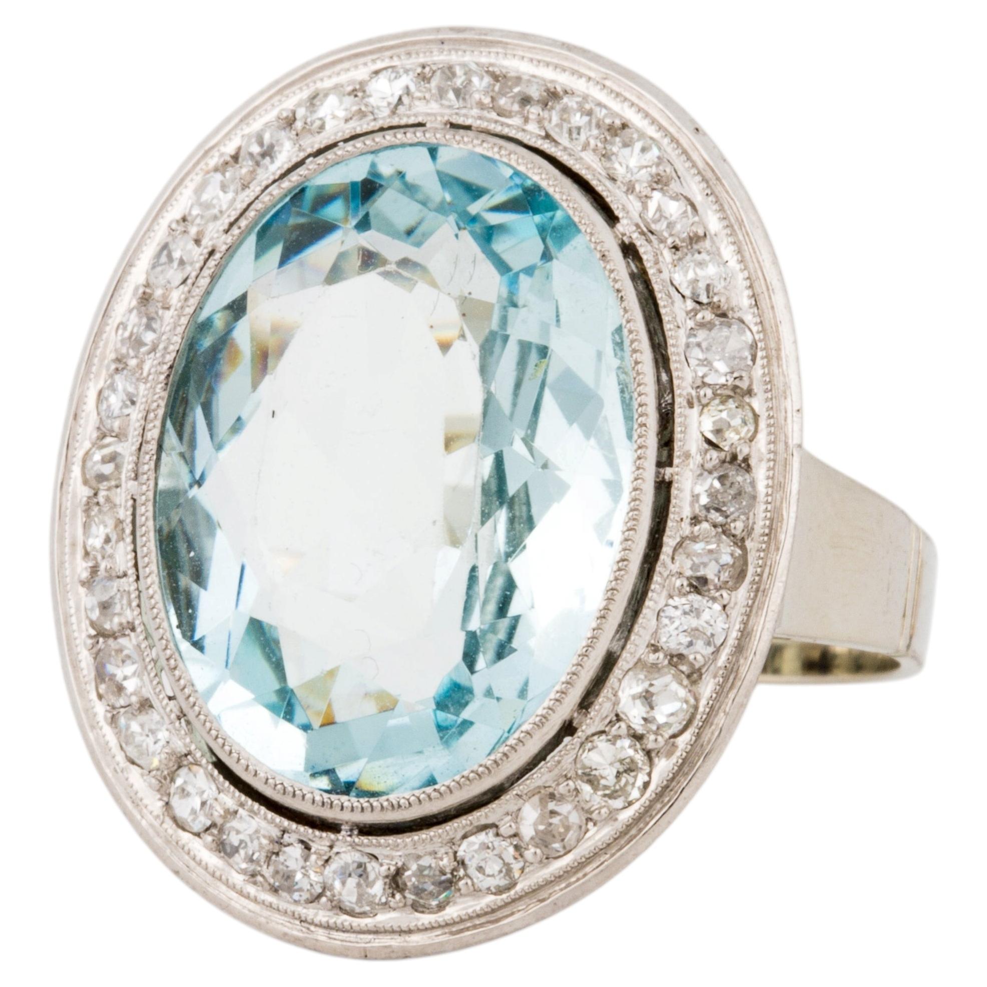 1950s Retro 18K White Gold 15ct Aquamarine Diamond Cocktail Ring For Sale