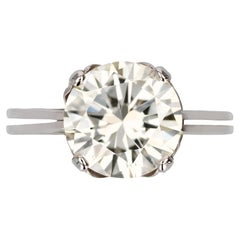 Anillo solitario retro de oro blanco con diamantes de 3,20 quilates de los años 50