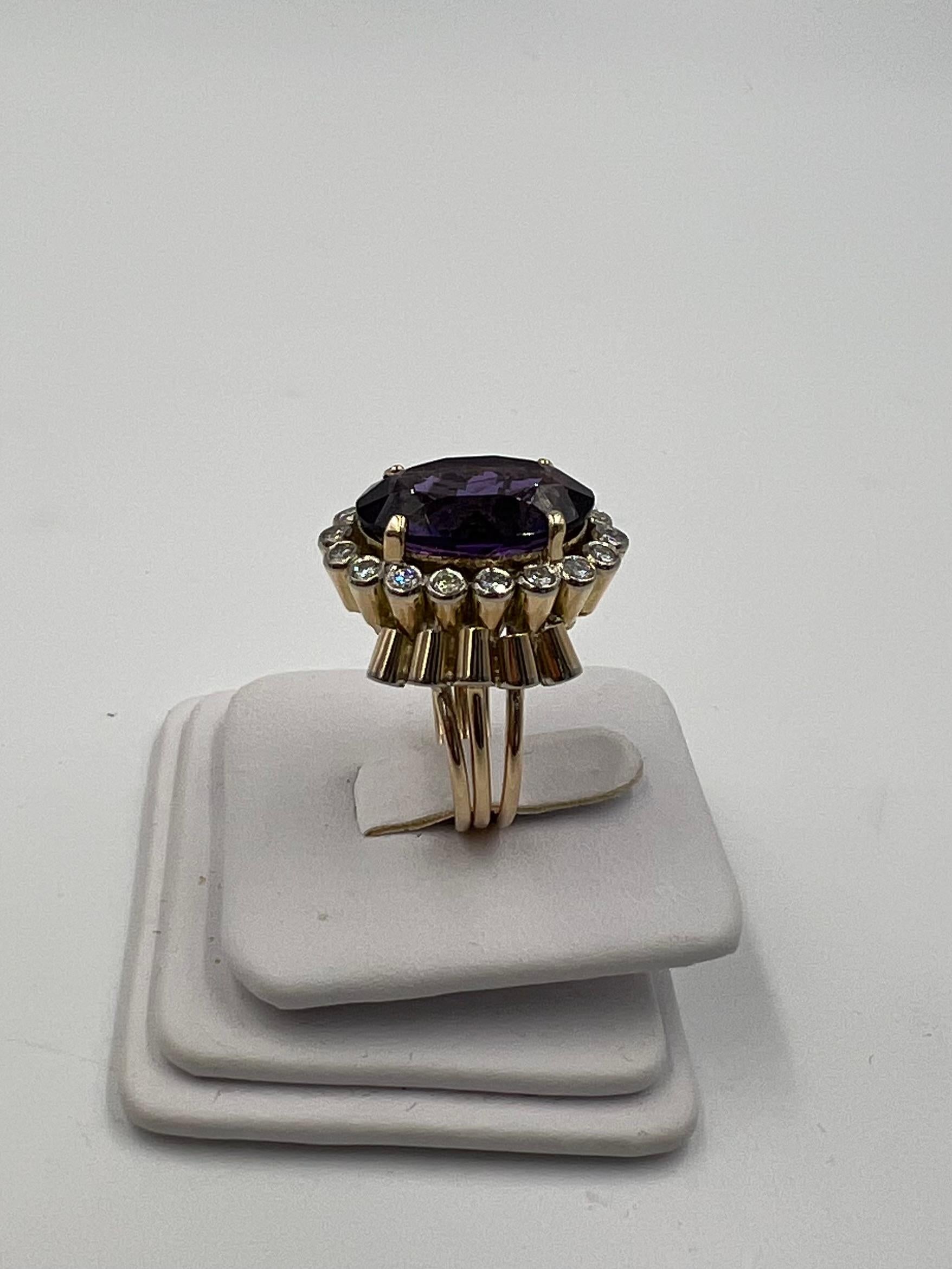 1950s Retro Amethyst Diamond Yellow Gold Cocktail Ring For Sale 3