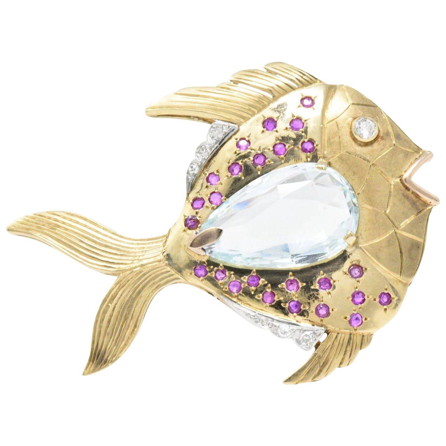 1950s Retro Aquamarine Ruby Diamond 14 Karat Gold Platinum Fish Brooch 2