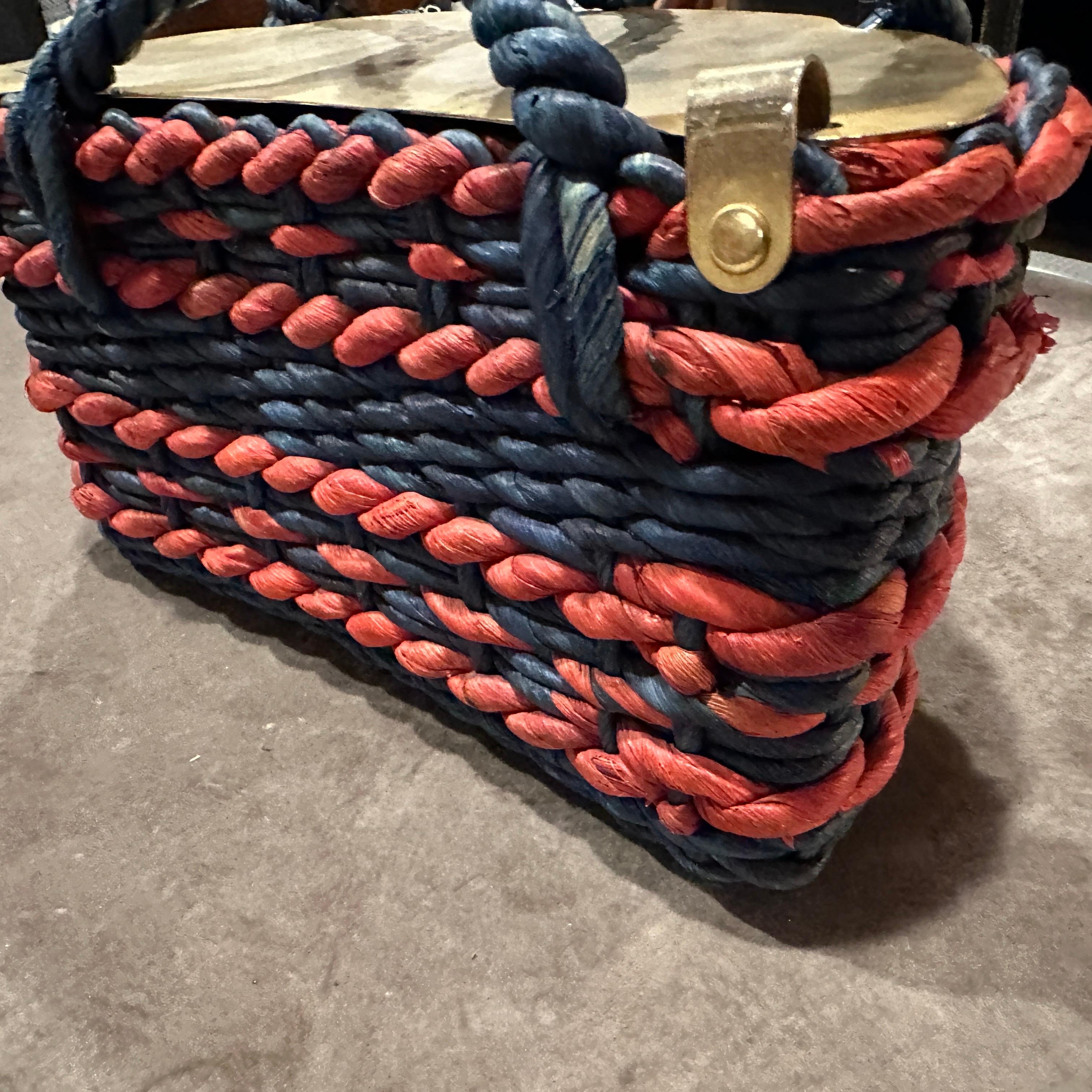 1950s Retro Chic Blue Red Woven and Gold Italian Top Handle Bag in vendita 4