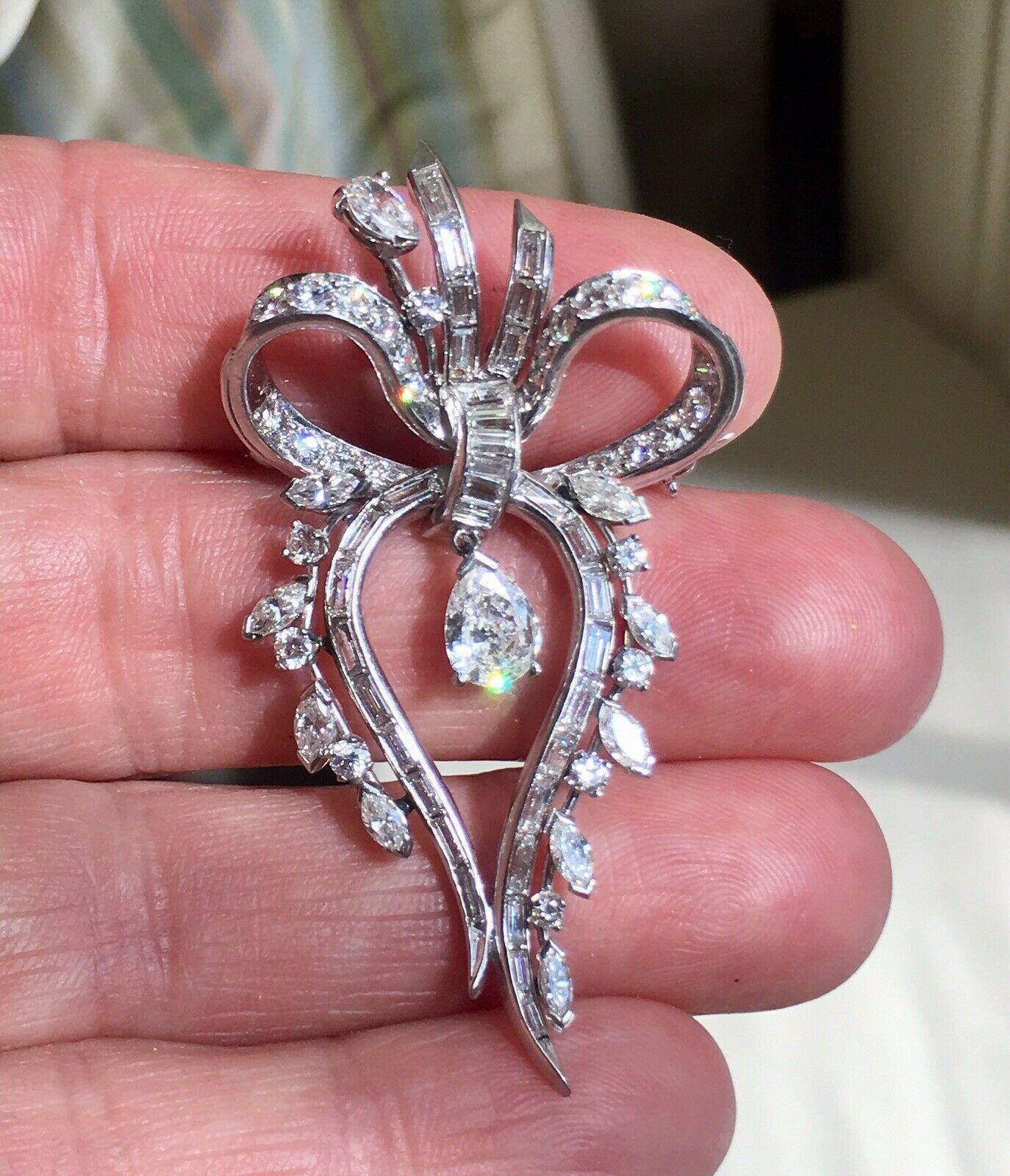1950s Retro Deco Platinum 3 Carat G/VS Diamond Brooch Pin Necklace Pendant For Sale 4