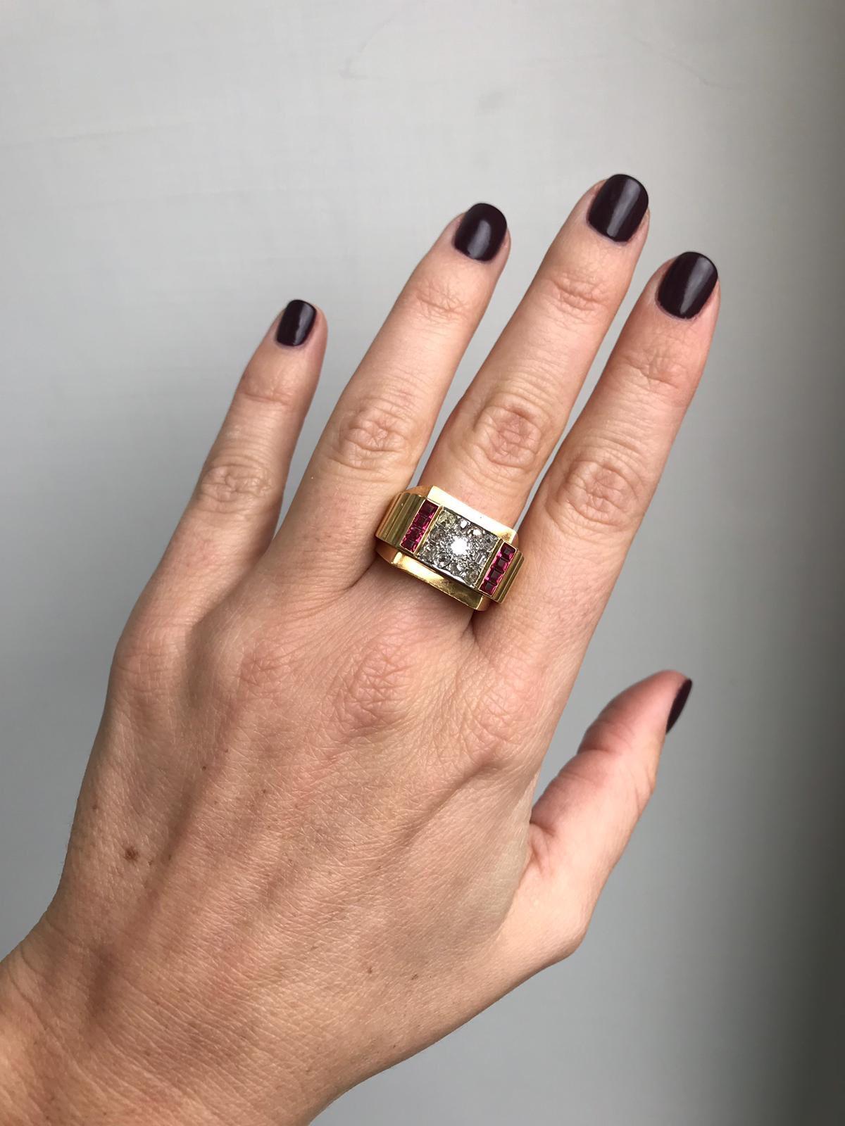 1950s Retro Diamond Ruby Gold Ring 2