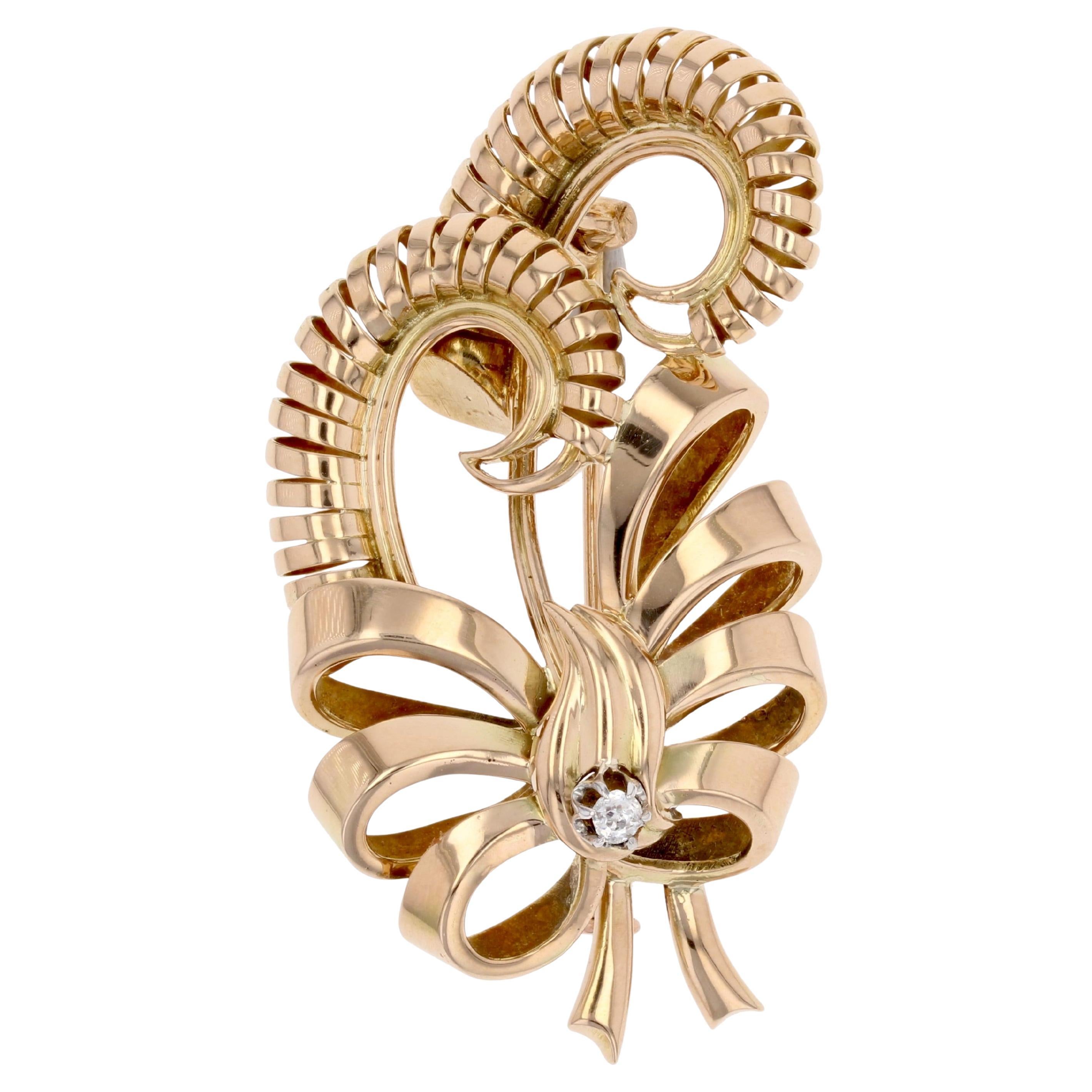 1950s Retro Diamonds 18 Karat Rose Gold Sheaf Brooch