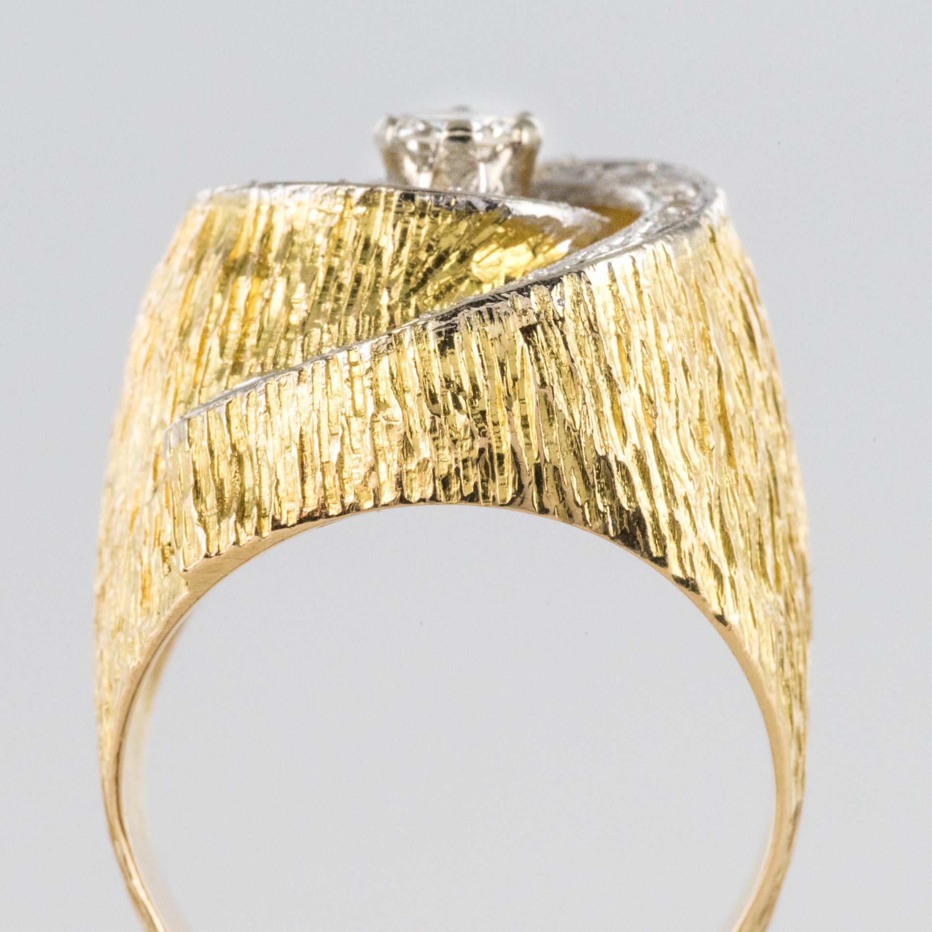 1950s Retro Diamonds 18 Karat Yellow Gold Swirl Ring For Sale 4