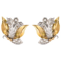 1950er Jahre Retro Diamanten 18 Karat Gelb Weißgold Blumenform Ohrringe