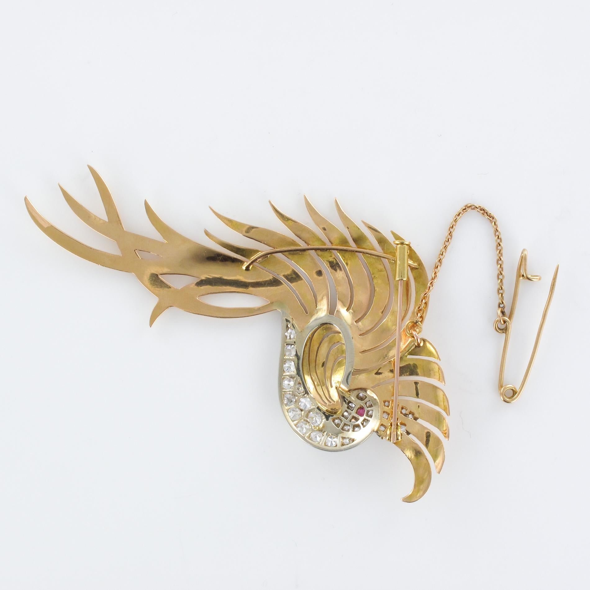 1950er Jahre Retro Diamanten Rubin 18 Karat Gelbgold Vogel des Paradieses Brosche im Angebot 11