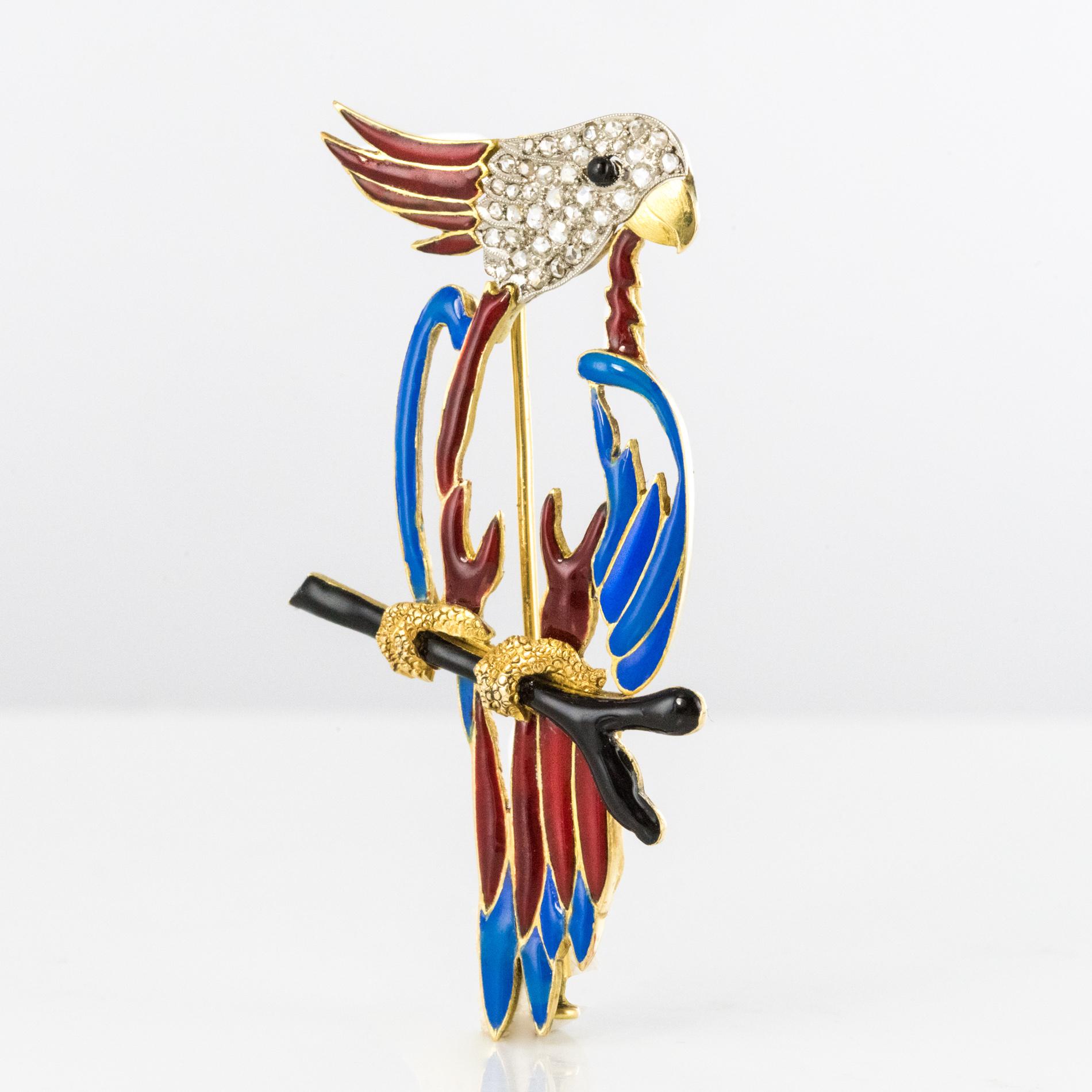 1950s Retro Enamel Diamonds 18 Karat Yellow Gold Parrot Brooch In Good Condition For Sale In Poitiers, FR