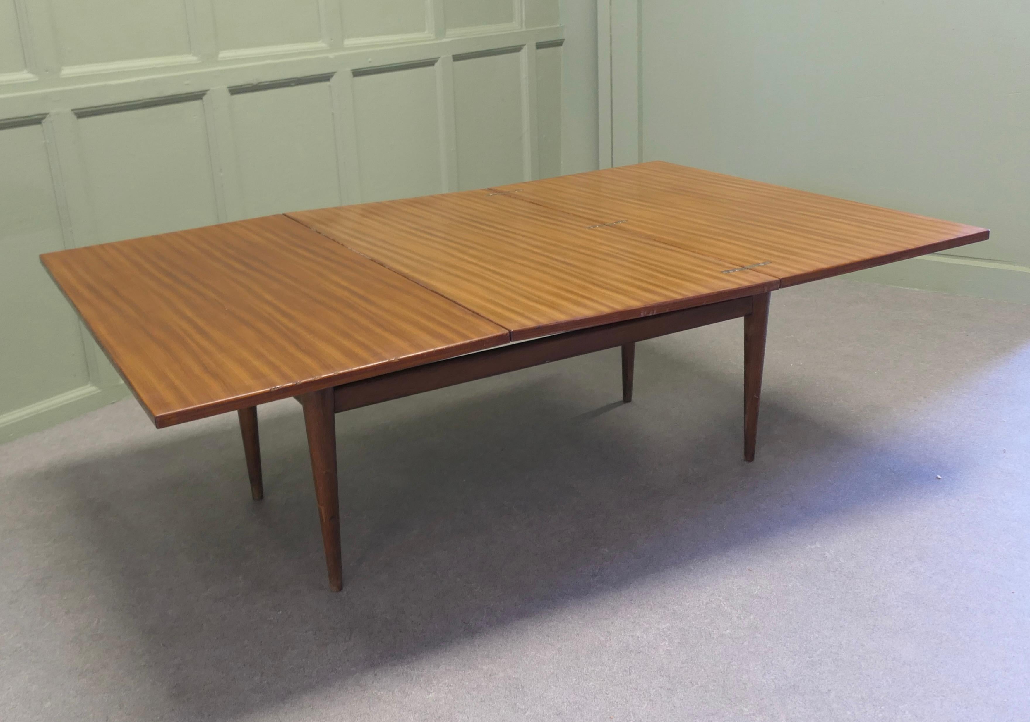 Metal 1950s Retro Metamorphic Coffee/Dining Table  A truly ingenious table For Sale