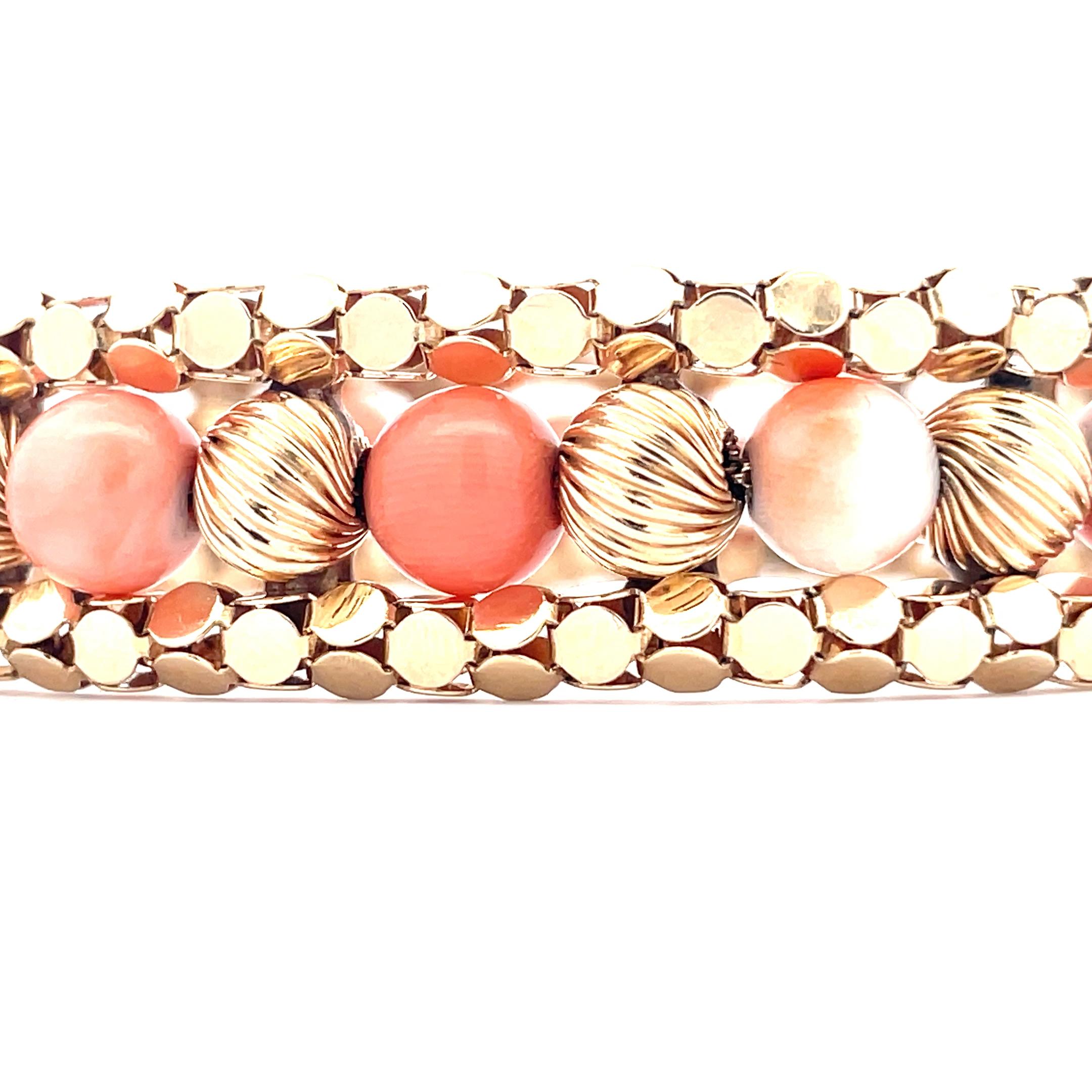 Contemporary 1950s Retro Mid Century 14K Yellow Gold and Coral Bracelet 