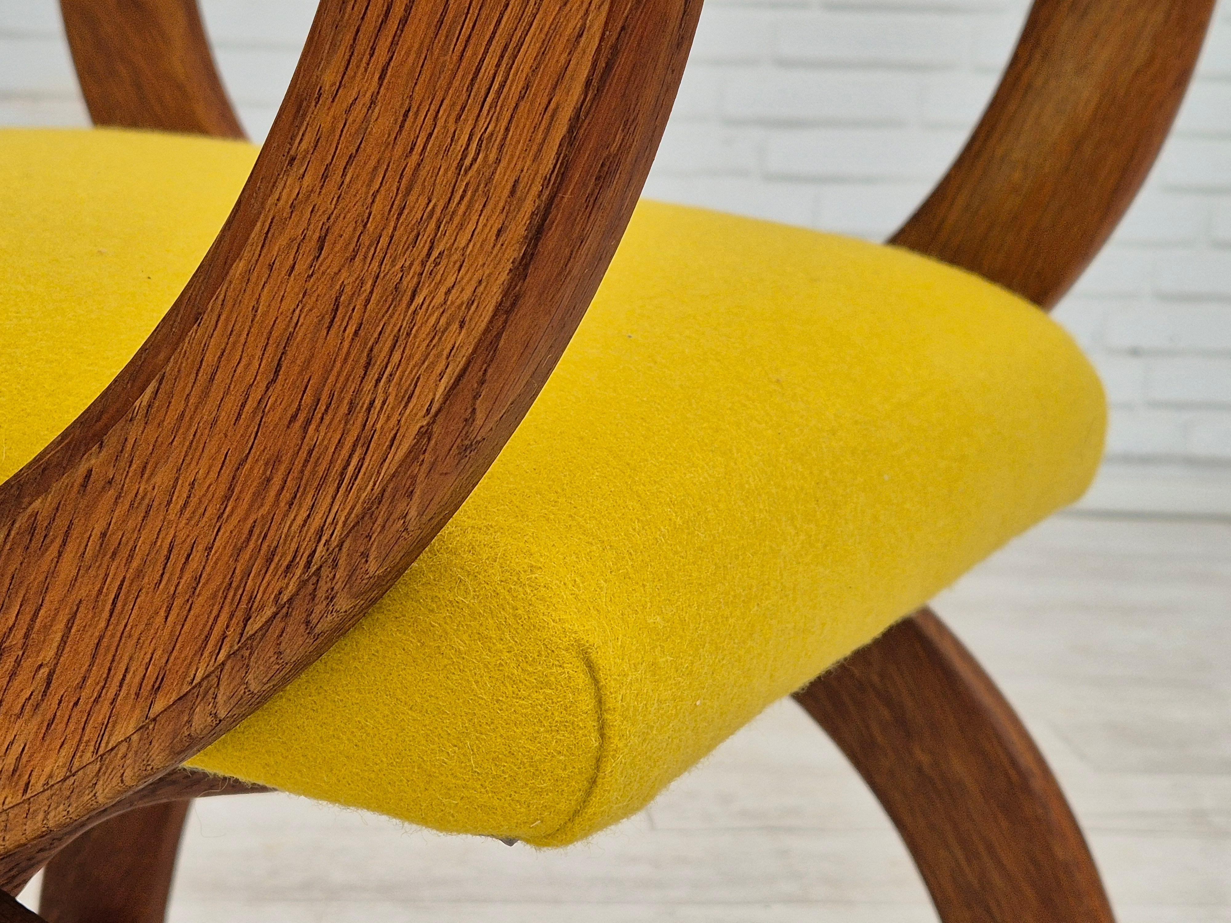1950s, reupholstered Danish armchair, Gabriel furniture wool, oak wood. For Sale 4