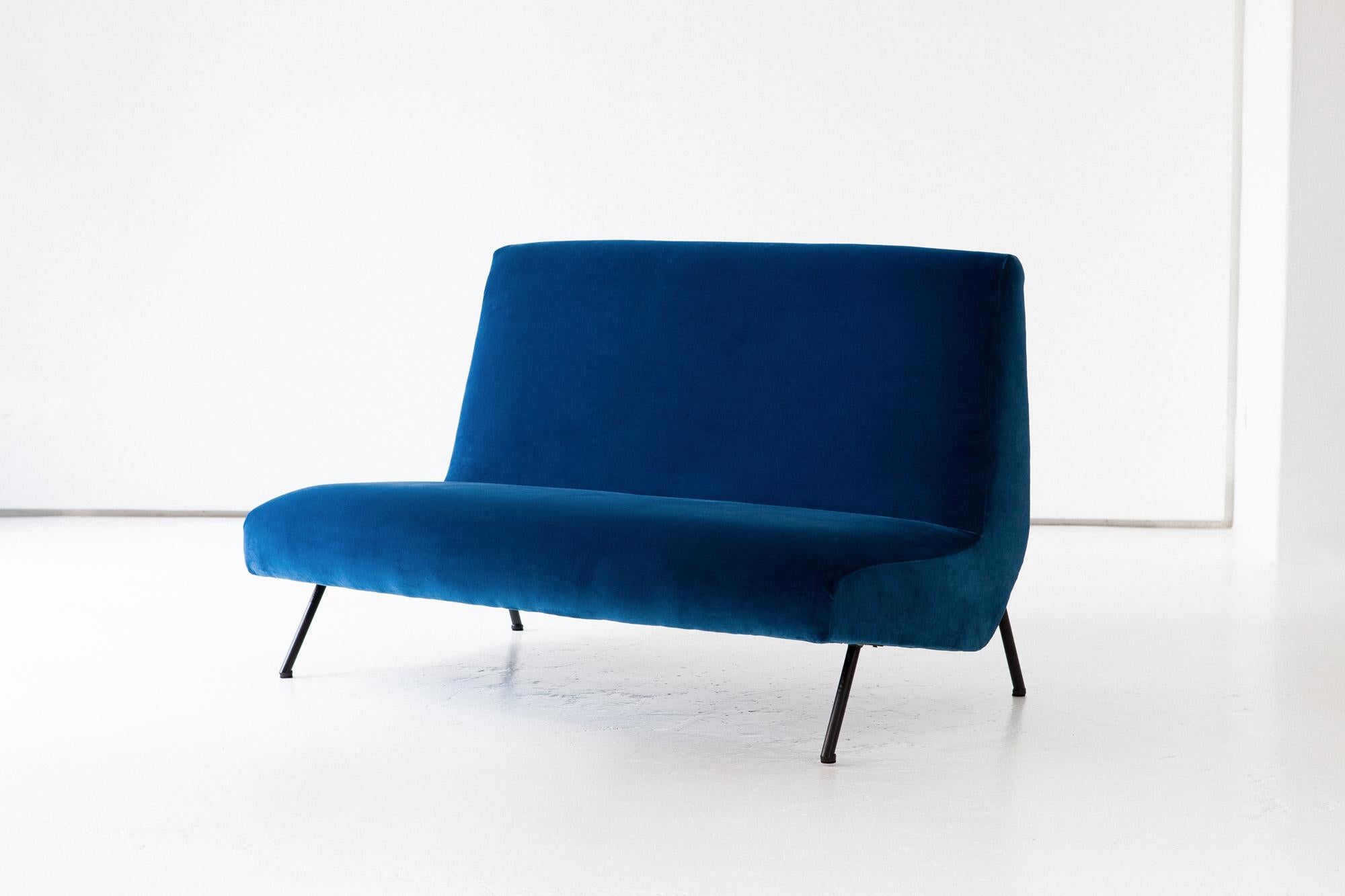 1950s Reupholstered Italian Sofa in Blue Velvet 1