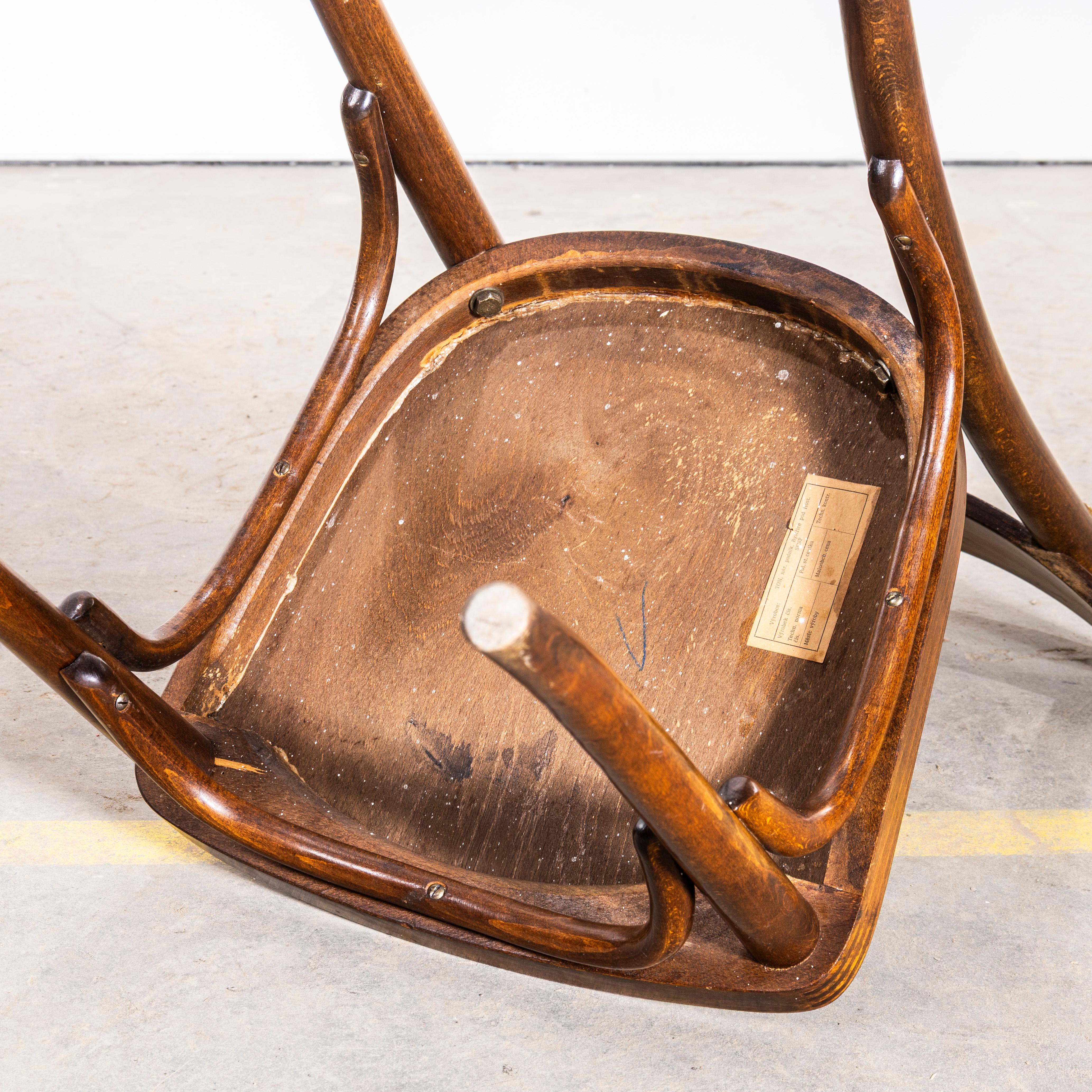 1950's Rich Oak Flat Seat Single Bar Esszimmerstühle - Set von vier im Angebot 5