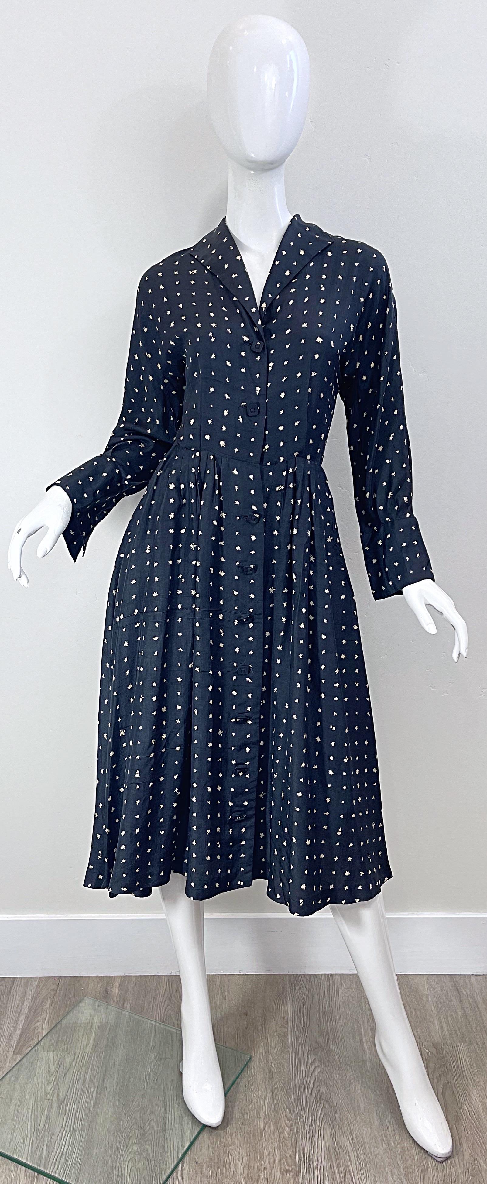 1950s Roberta Lee Originals Black and White Flower Print Vintage 50s Dress For Sale 7