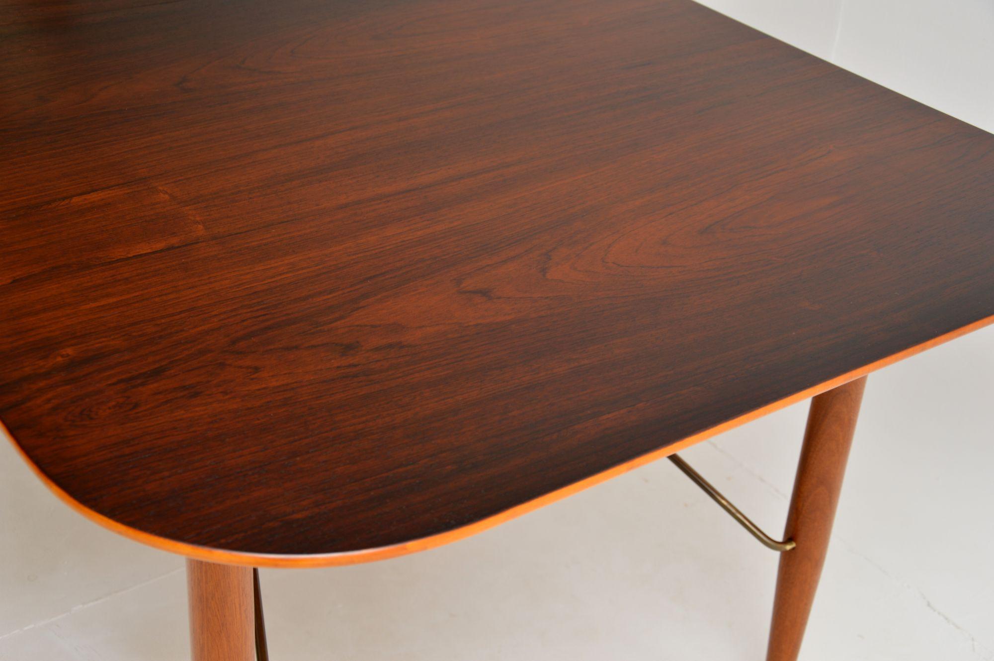 1950’s Dining Table Designed by Robin Day for Hille For Sale 2