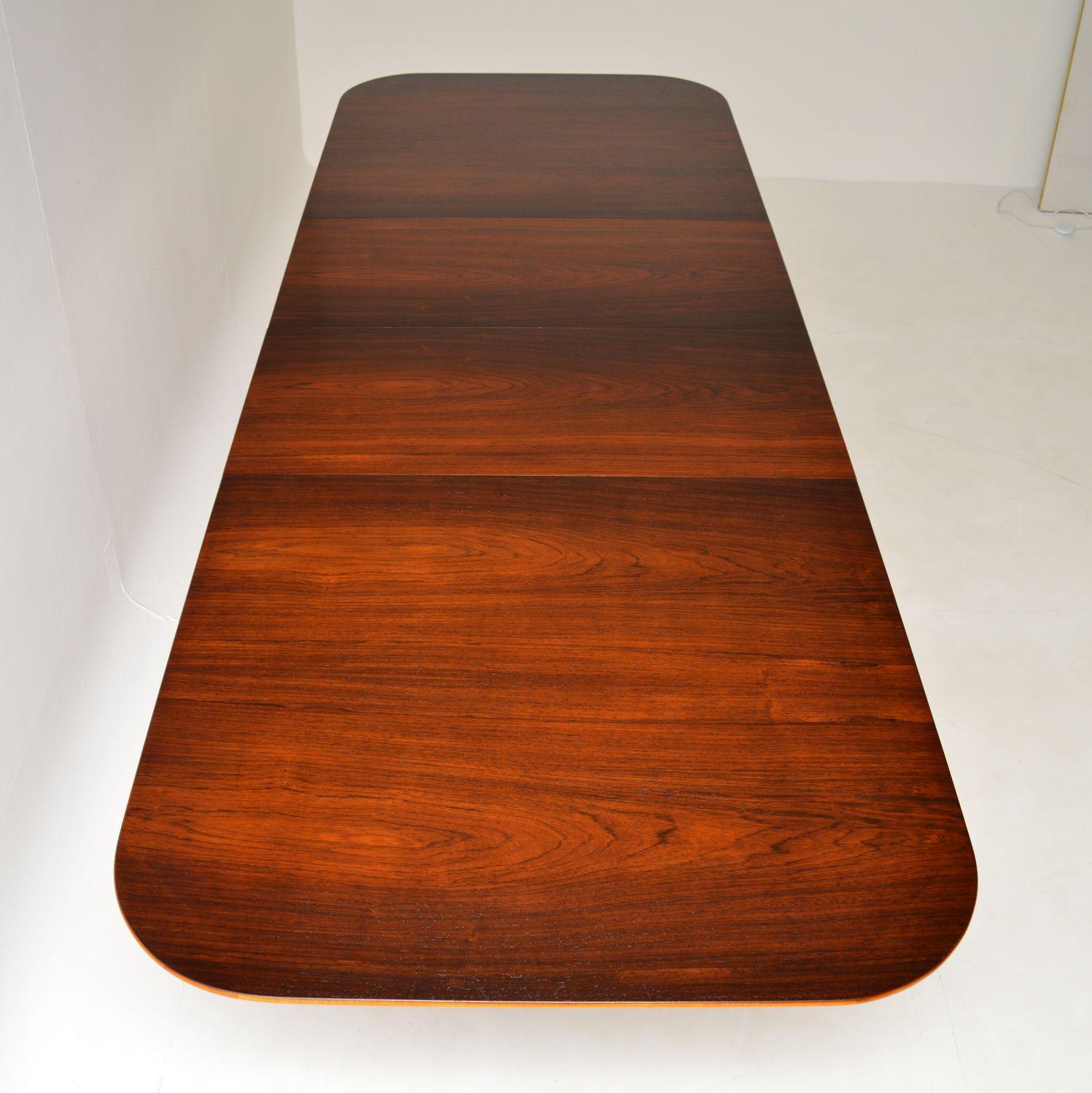 1950’s Dining Table Designed by Robin Day for Hille In Good Condition For Sale In London, GB