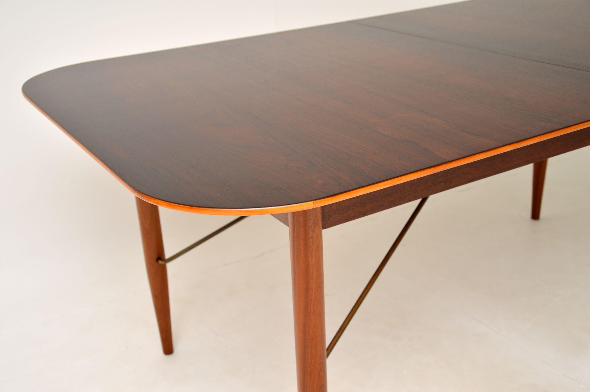 English 1950’s Dining Table Designed by Robin Day for Hille For Sale