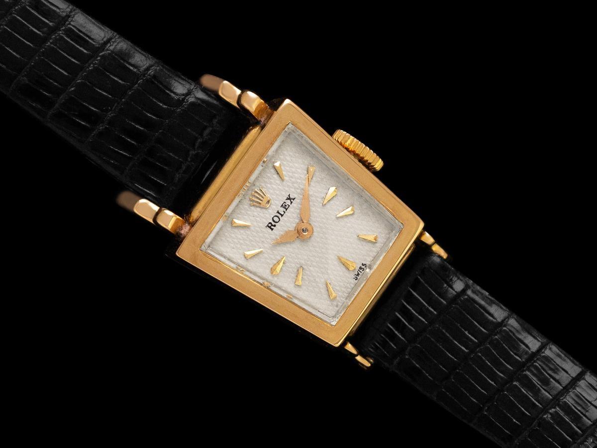 NAMED ONE OF WATCHPRO MAGAZINE’S “HOT 100” - THE TOP 100 INFLUENCERS OF THE U.S. WATCH INDUSTRY. HOW CAN WE SERVE YOU?

We’re new to offering our carefully curated collection on 1stDibs, but we have sold over 10,000 fine watches and exceptionally