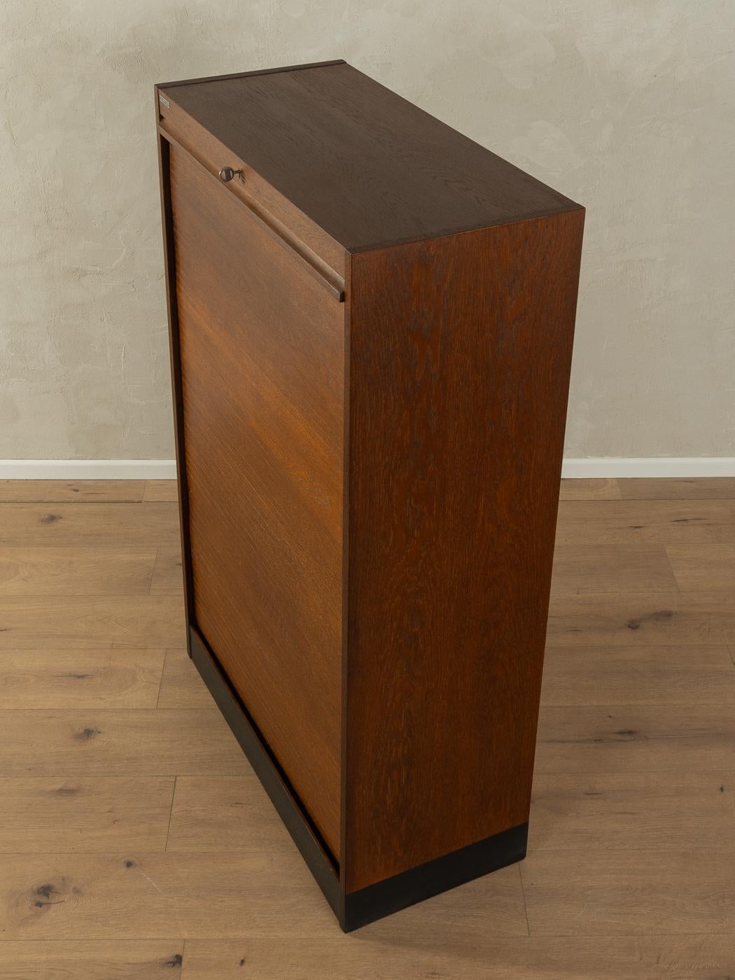 1950s Roller Shutter Cabinet, Soennecken In Good Condition For Sale In Neuss, NW
