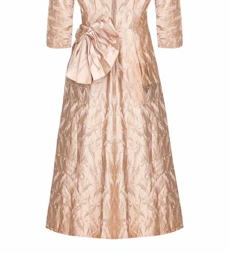 1950er Jahre Rose Gold besticktes Seidenkleid Damen im Angebot